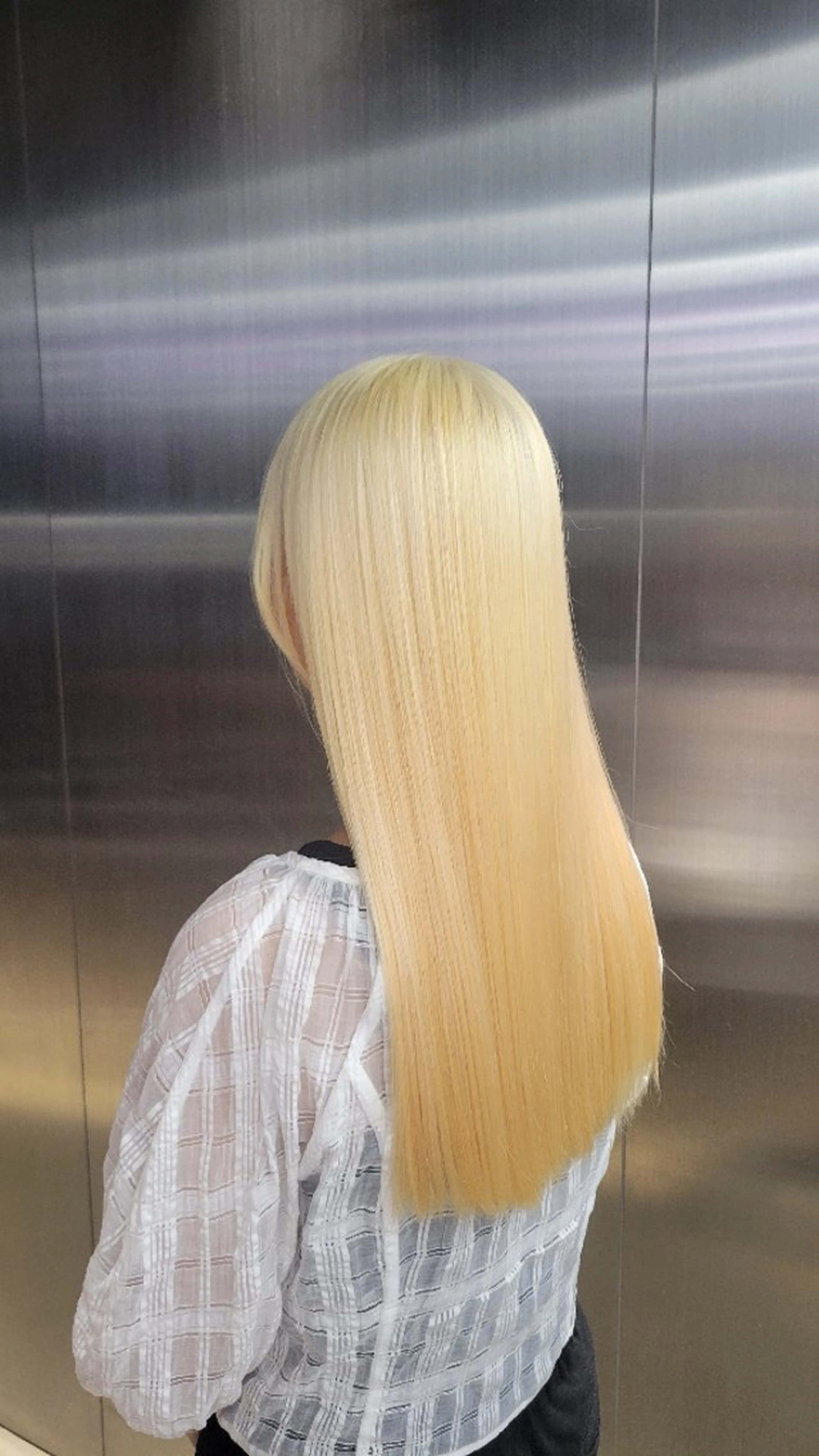 ロング カラー PELE/栄/ ブリーチ/SOAのヘアスタイル