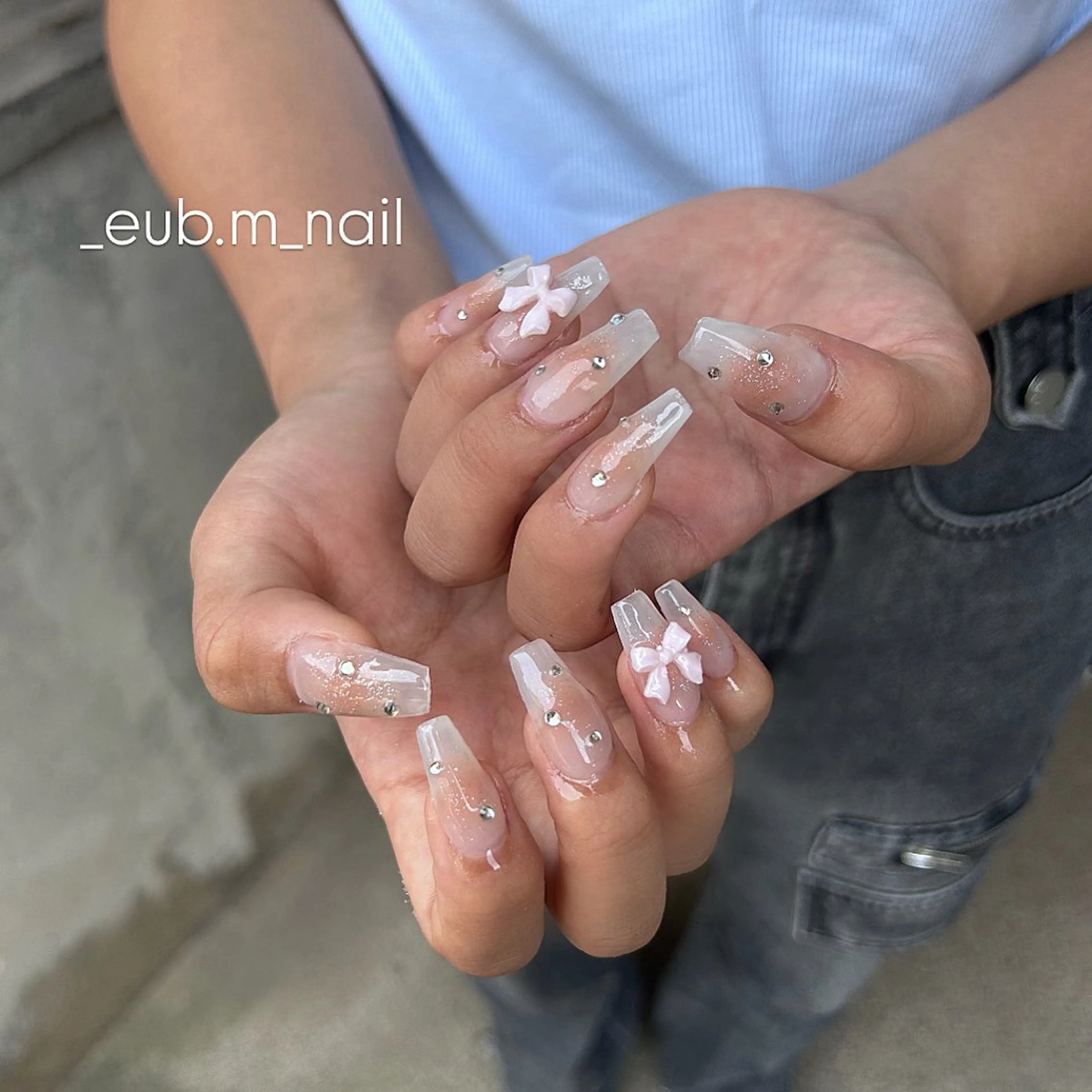 ネイル チークネイル リボン 深夜ネイルサロン eub.m_nailのネイルデザイン