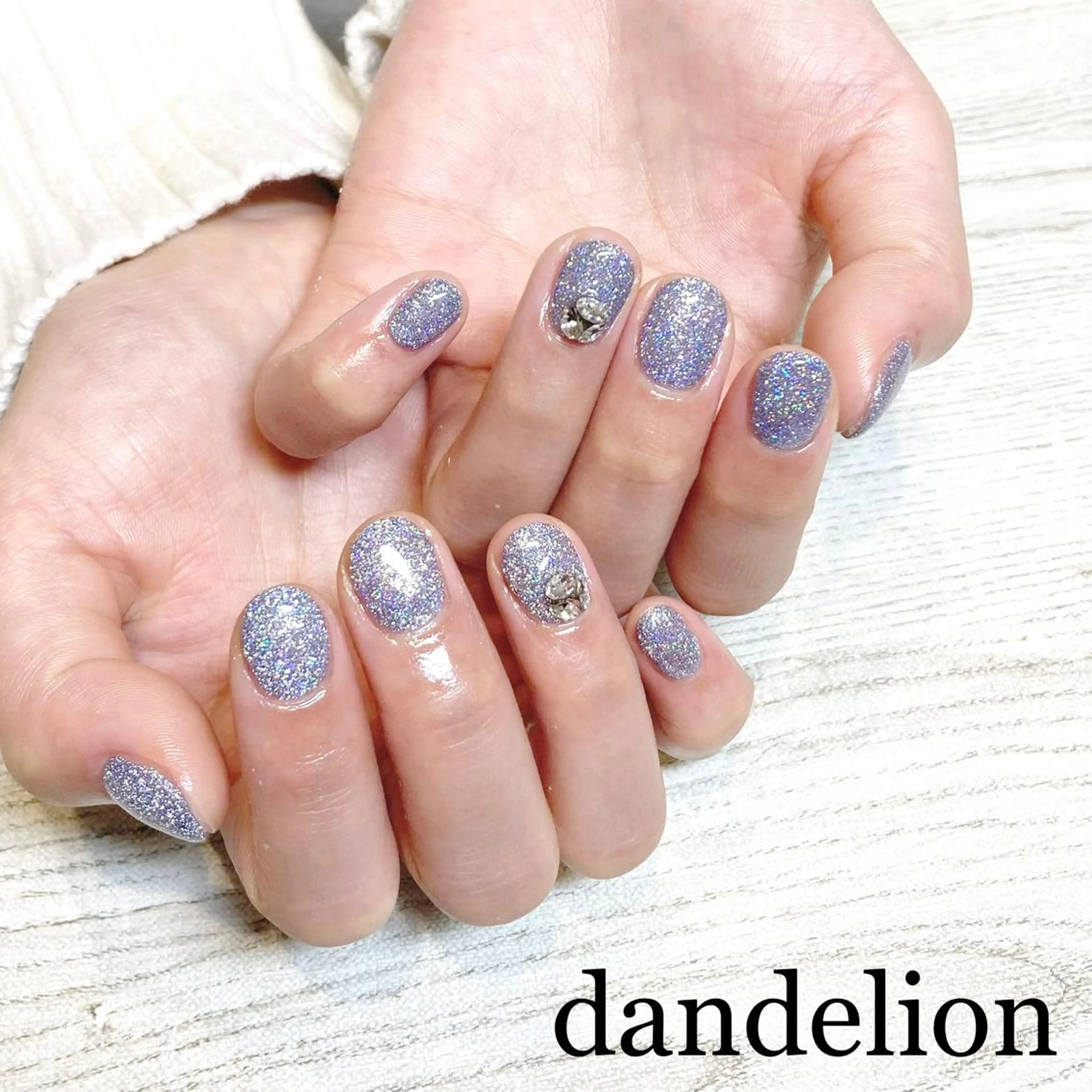 ネイル フラッシュネイル ハンドネイル ハンドケア dandelion ダンデライオンのネイルデザイン