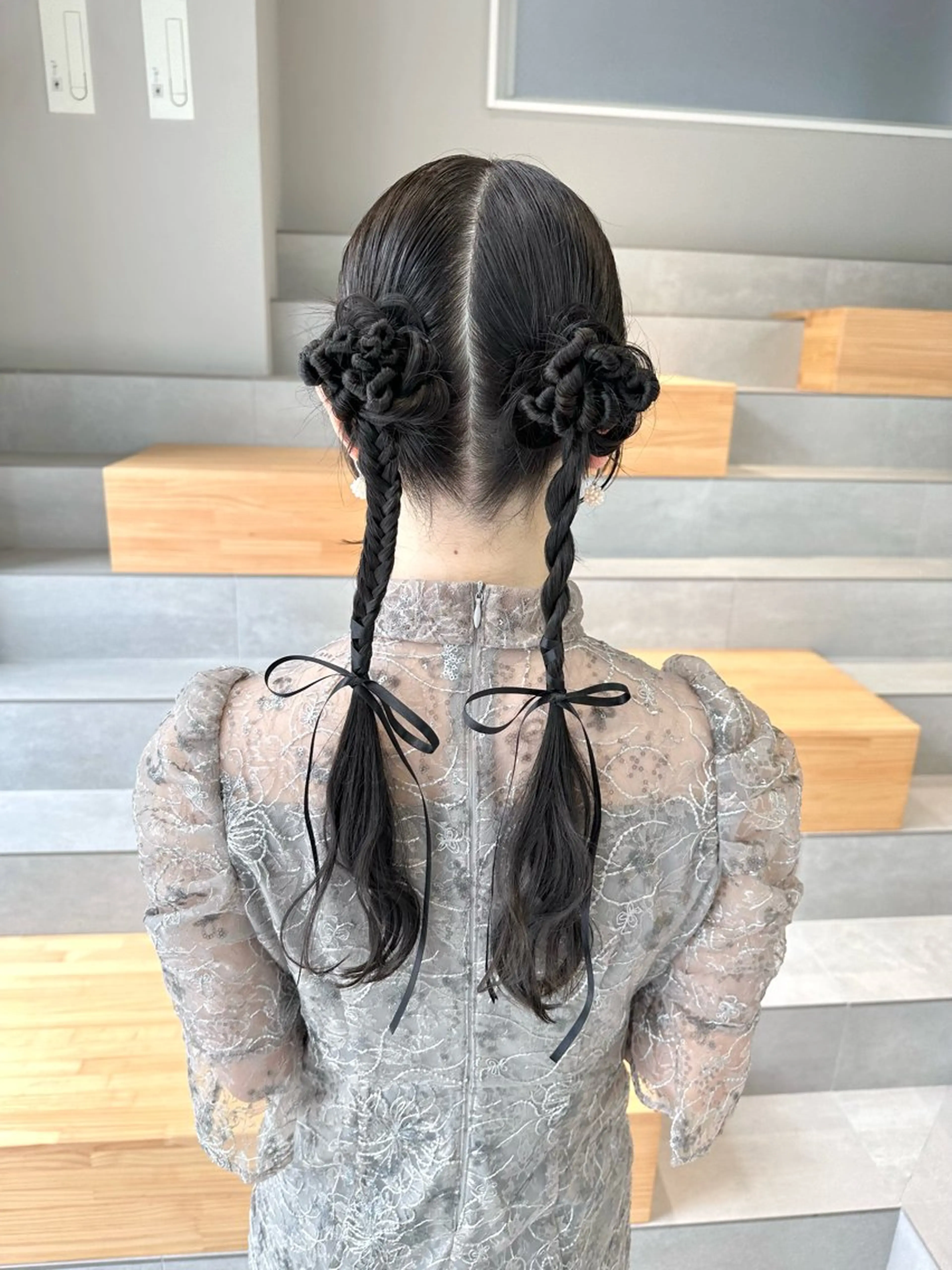 ロング カラー ヘアアレンジ 結婚式・ブライダル グレージュ 染谷 遥花のヘアスタイル