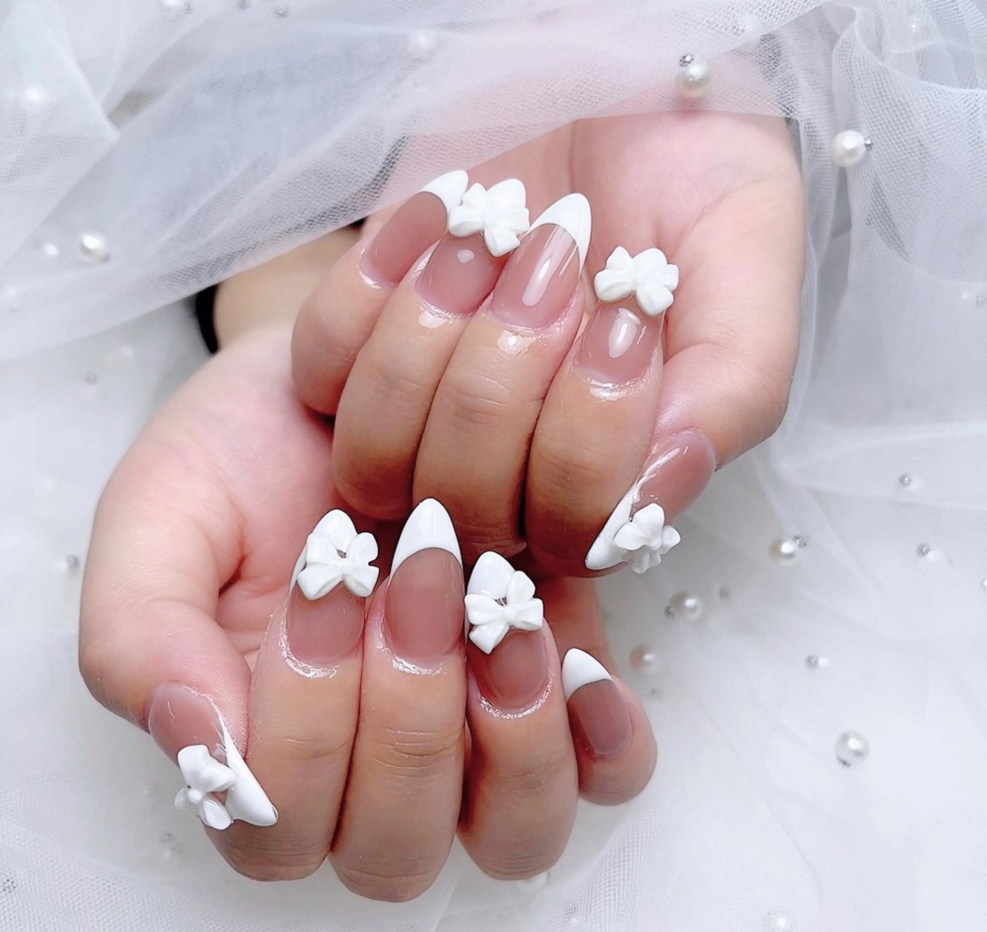 ネイル オーロラネイル フットネイル フレンチネイル ジェルネイル ガラスフレンチ ハンドネイル ╹◡╹Mimoミモ Eye&Nailのマツエク・マツパデザイン