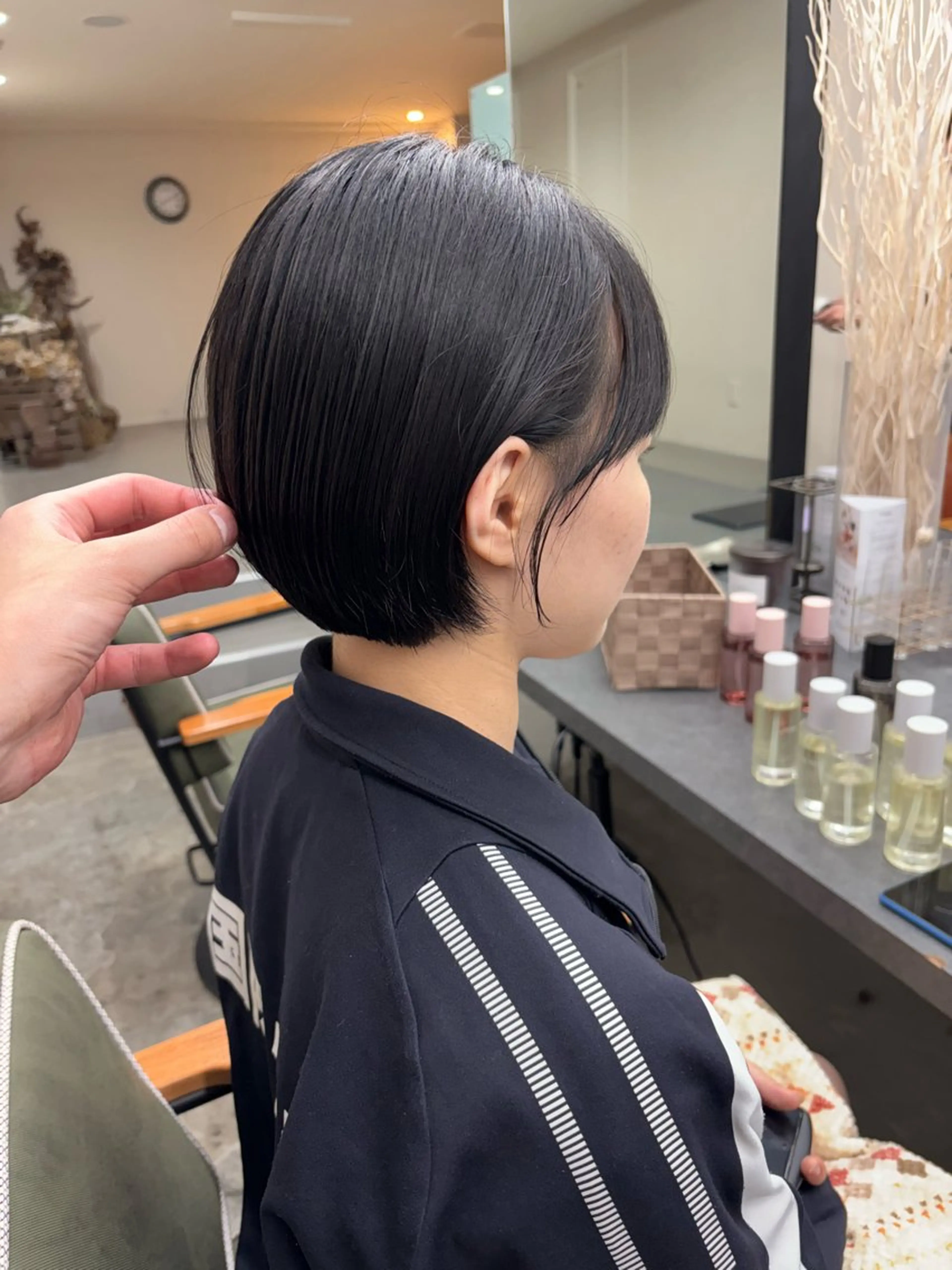 ショート ボブ カット nico 麻生 やまざきれいのヘアスタイル