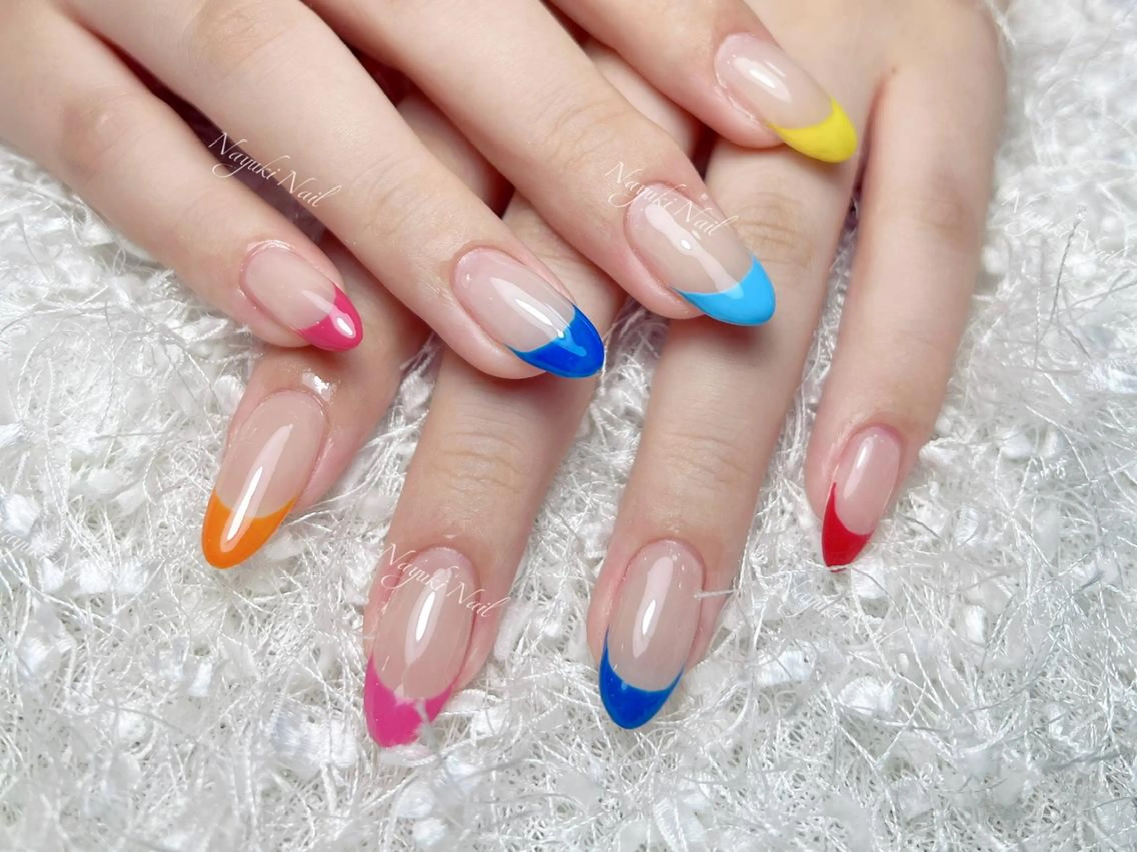 ネイル 🦋 Queenieのネイルデザイン