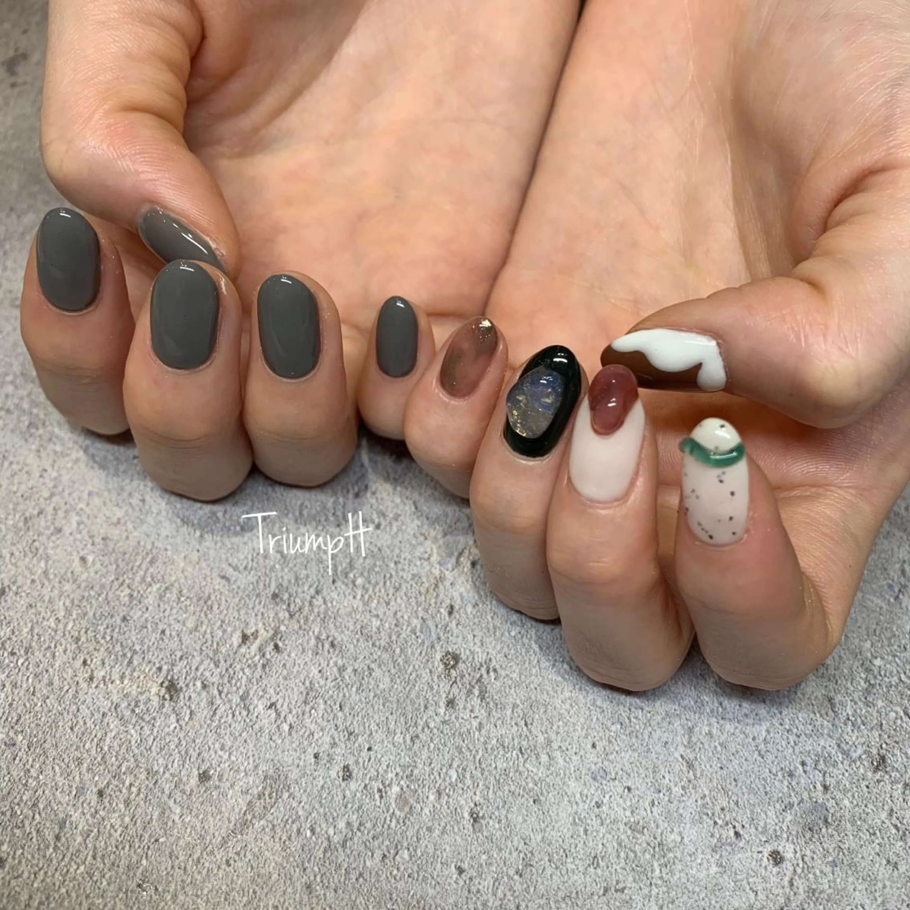 ネイル Natsuko 🪼のネイルデザイン