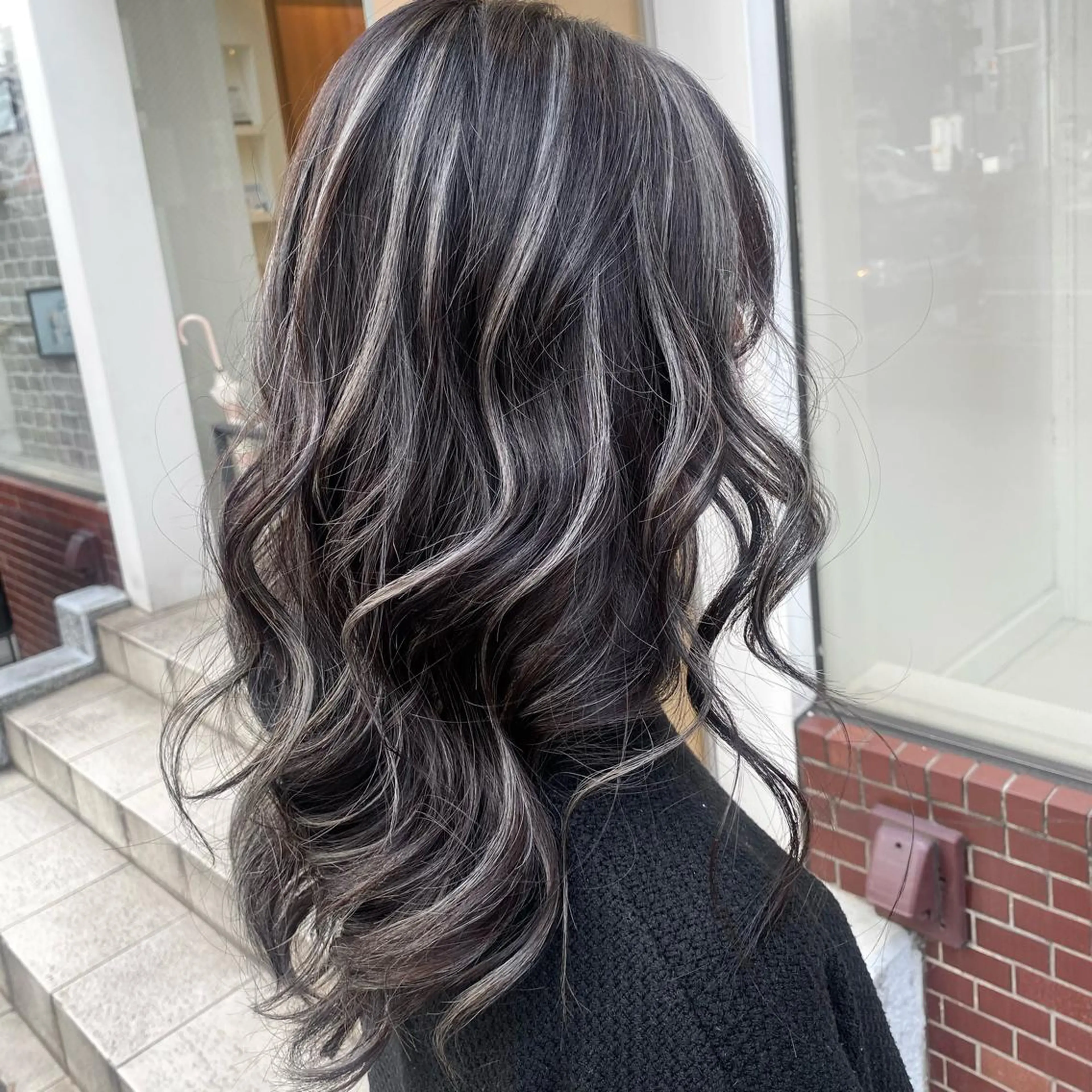 セミロング カラー ヘアカラー トリートメント 【カラー指名No 1✨】HIBIKIのヘアスタイル