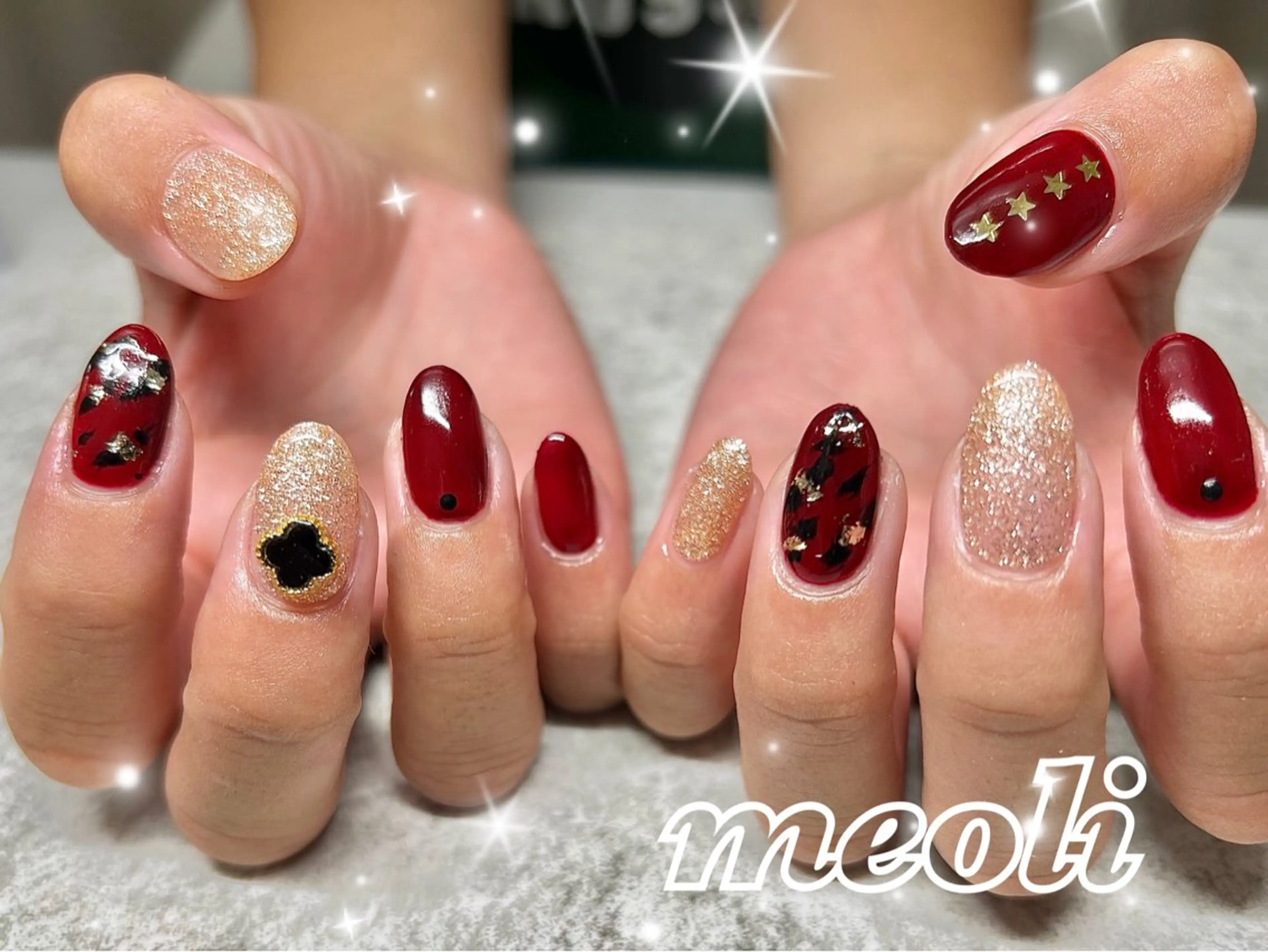 ネイル ゴールド ラメ(グリッター) シンプルネイル ハンドネイル nail salon meoli　アヤのネイルデザイン