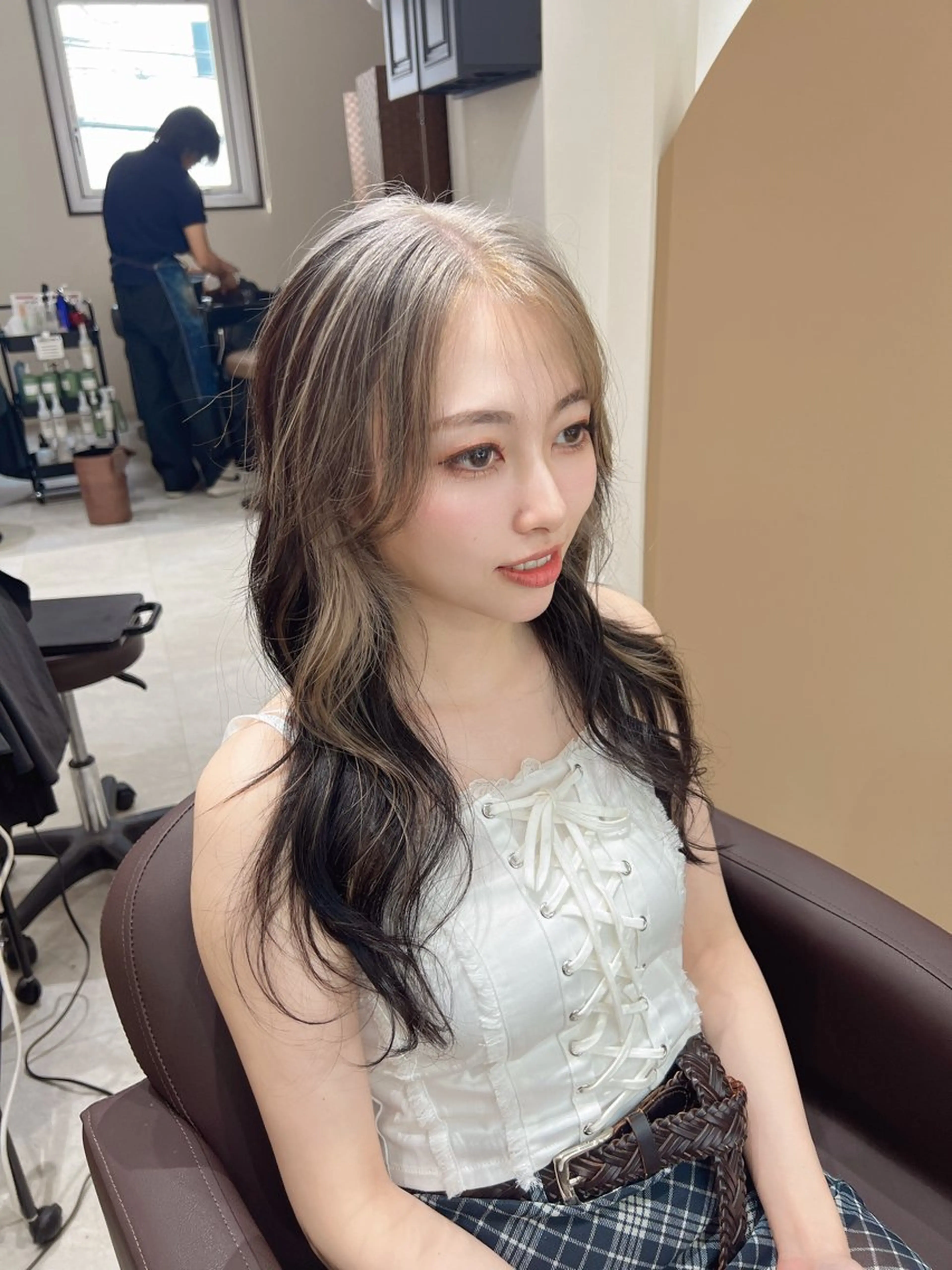 セミロング カラー 髪質改善 縮毛矯正 酸性ストレート カット ヘアカラー トリートメント 阪神尼崎駅徒歩2分 半個室サロン　小田稔のヘアスタイル