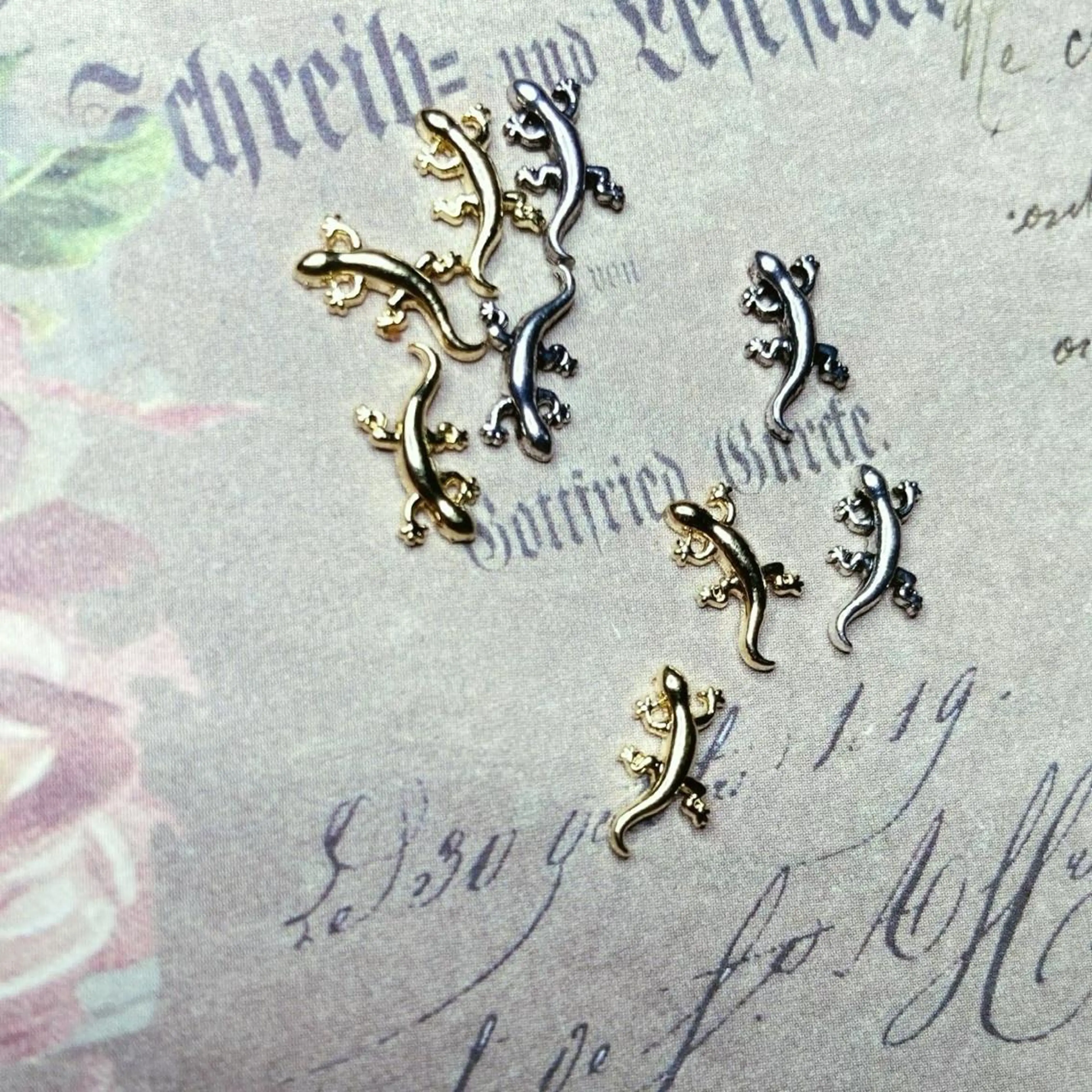 ネイル NOIROUGE所属・NOI ROUGEのネイルデザイン