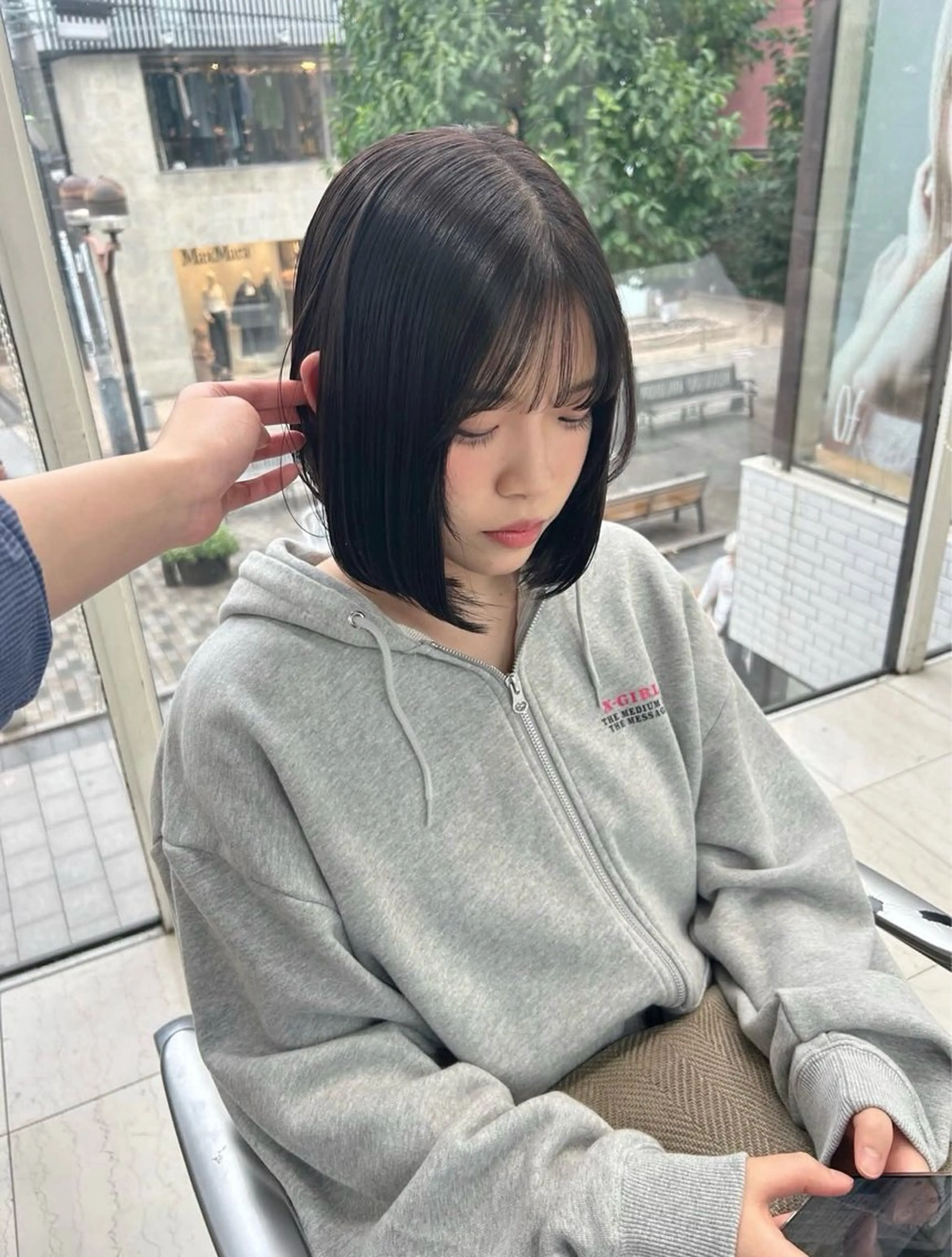 ショート カラー 透明感カラー ヘアカラー ありむらもえ/ 透明感カラーのヘアスタイル