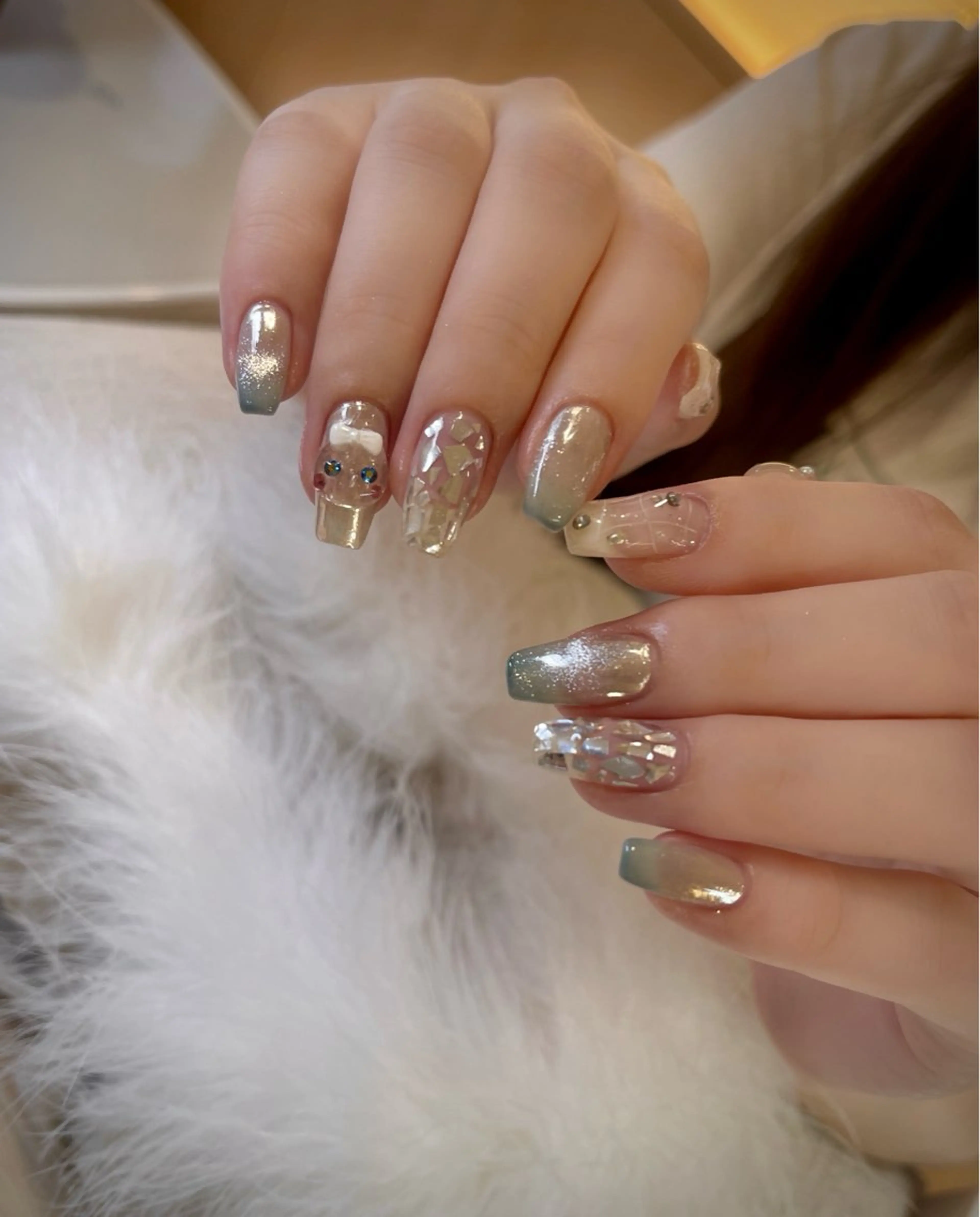 ネイル チークネイル 韓国ネイル マグネットネイル ニュアンスネイル リボン ちりんネイル所属・chirin nailのネイルデザイン