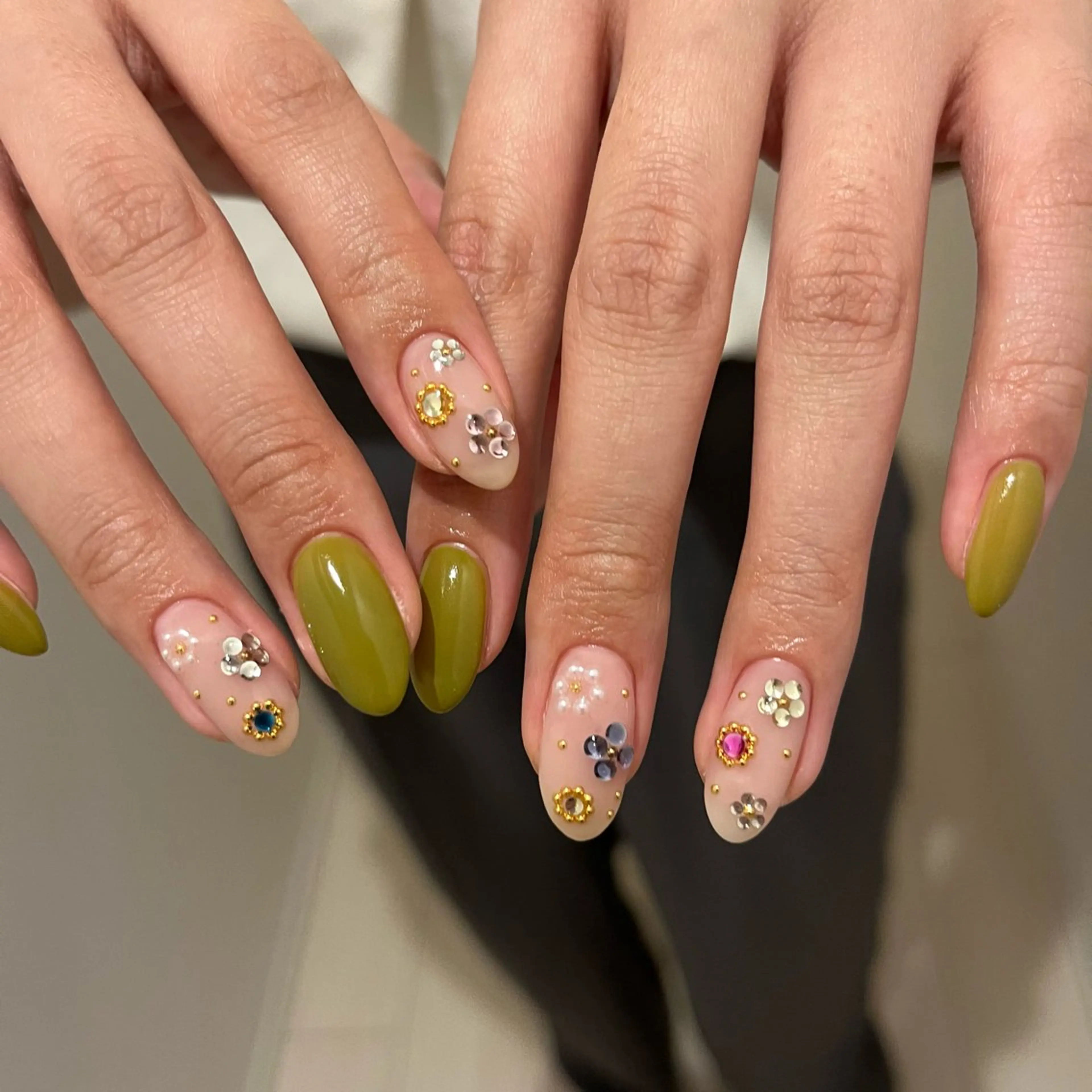 ネイル ハンドネイル NORA nail UMEDA MAIのネイルデザイン