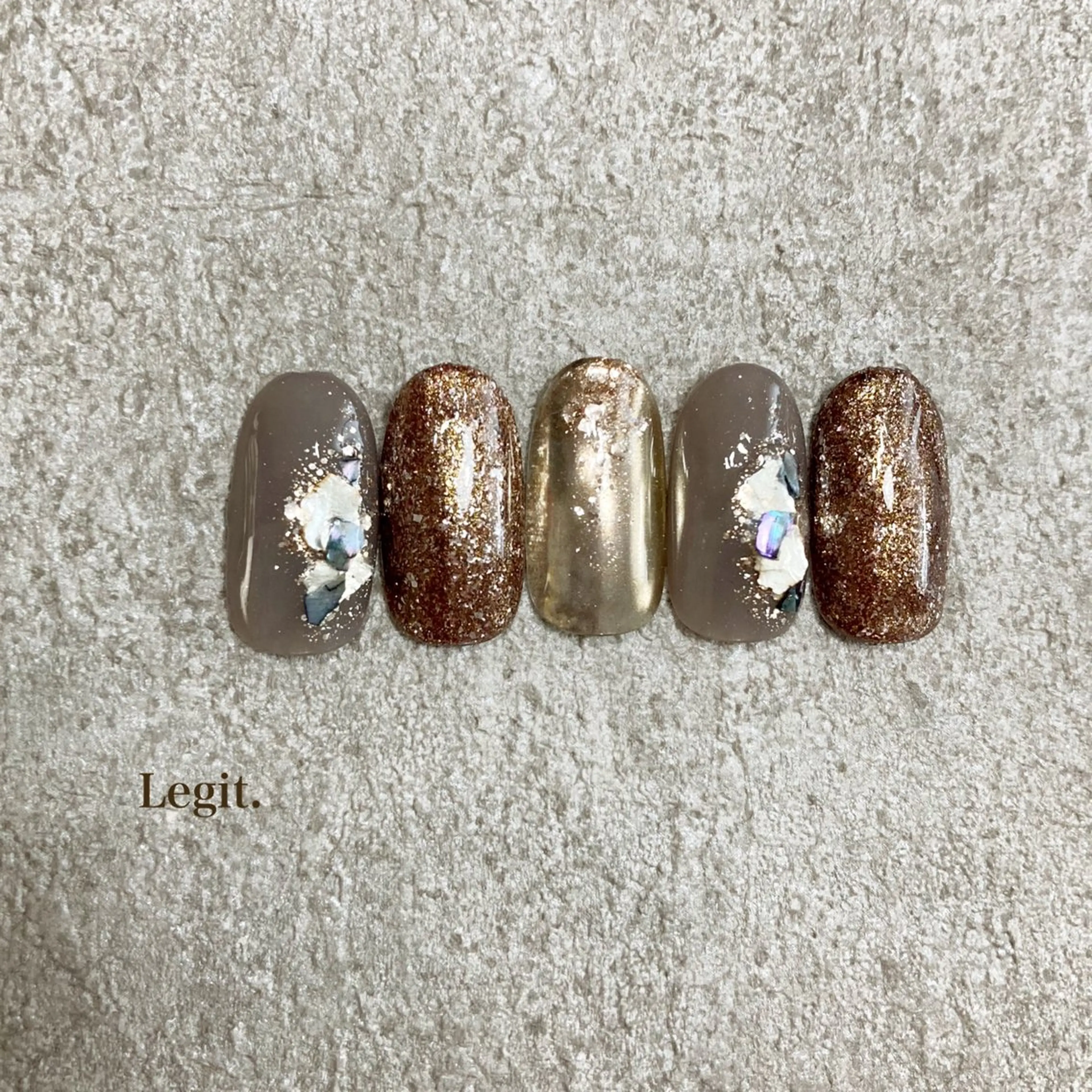 ネイル Legit nail salonのネイルデザイン