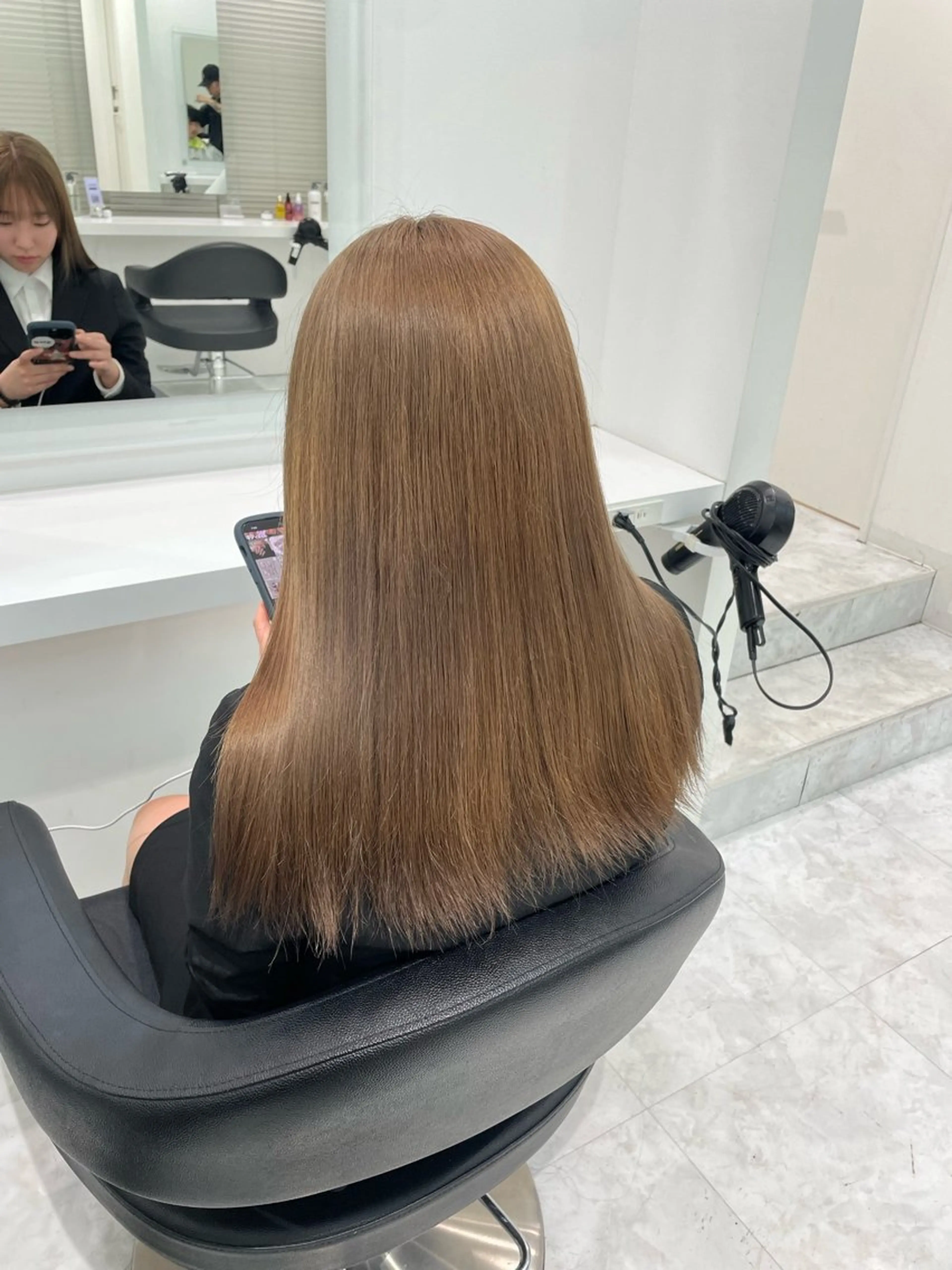 セミロング カラー 🌿透明感赤み消し Keishin🌿のヘアスタイル