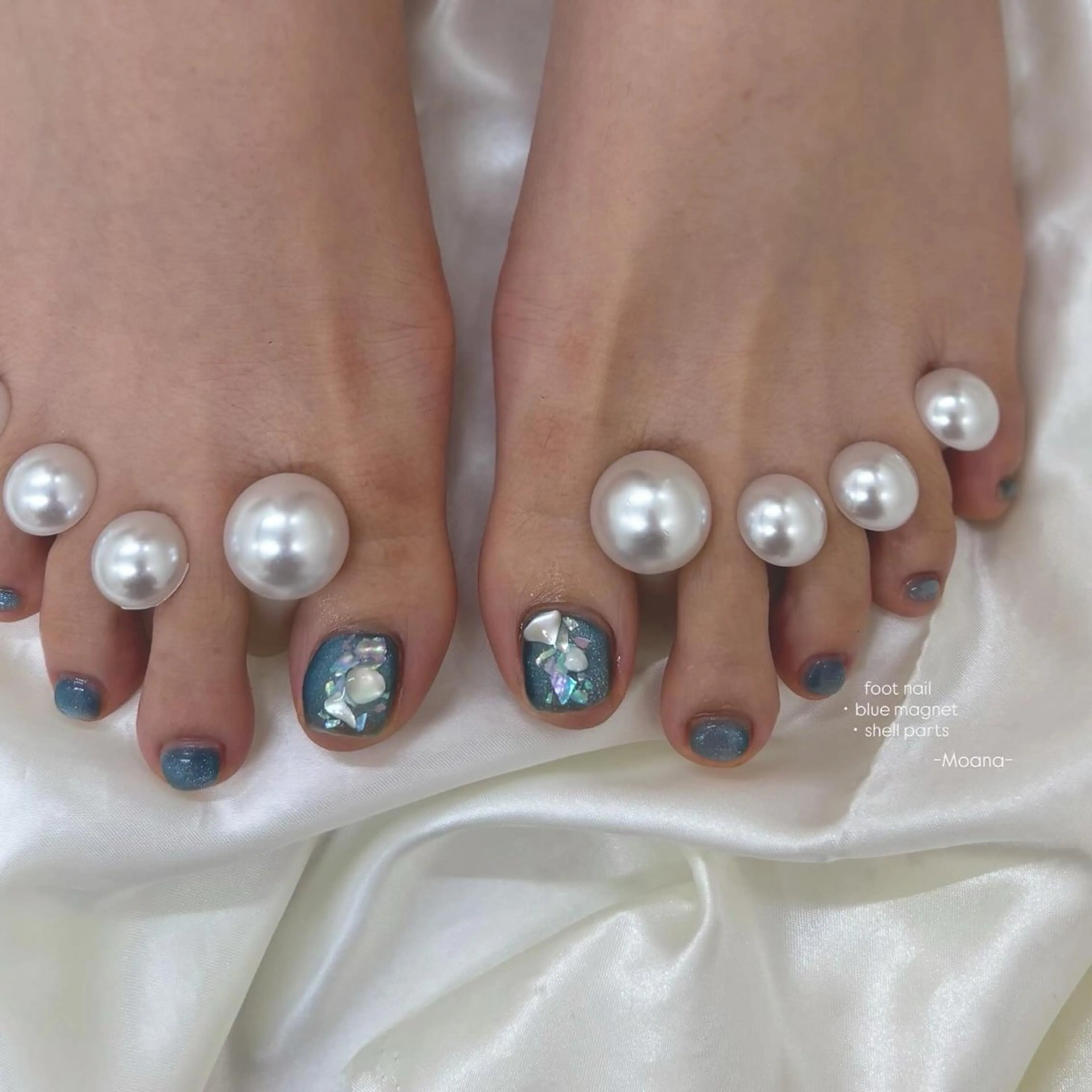 ネイル ブルー フットネイル マグネットネイル 夏ネイル Moana nail Hiyoriのネイルデザイン