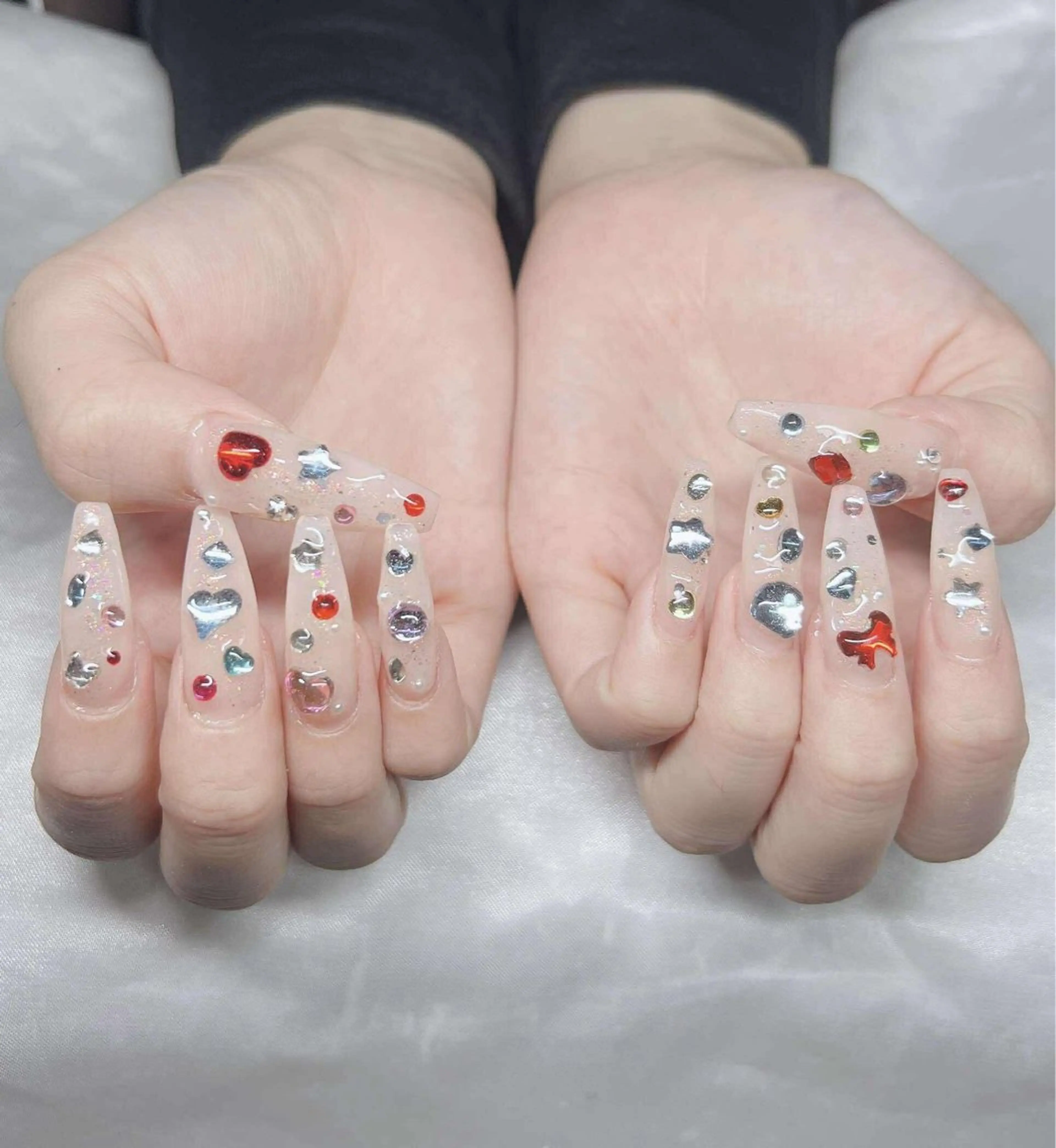 ネイル 長さ出し グラデーション 卒業式 キラキラネイル マグネットネイル ハンドネイル Lee Nailsのネイルデザイン
