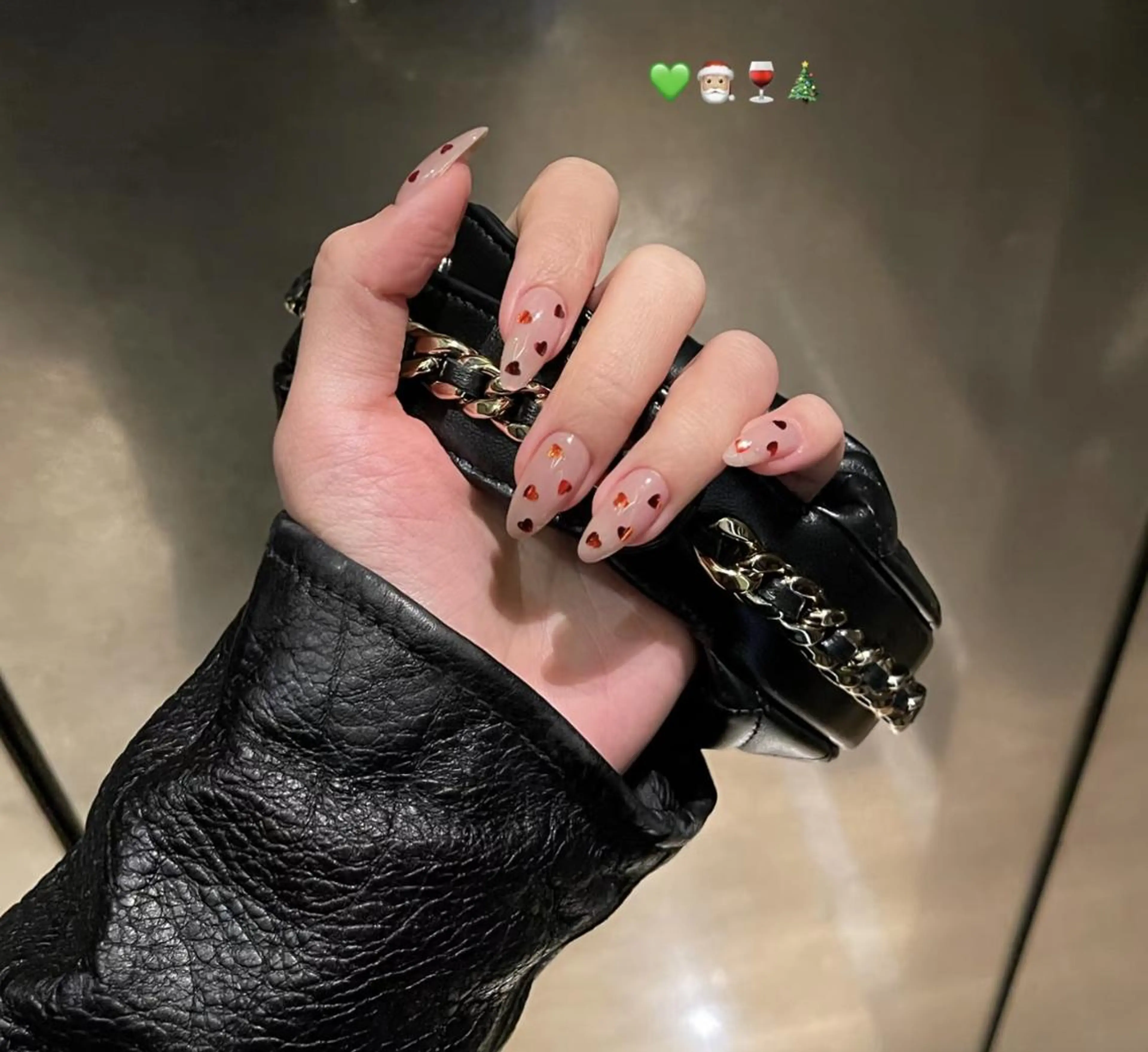 ネイル ハンドネイル ハンドケア 🍑 momo_nailのネイルデザイン