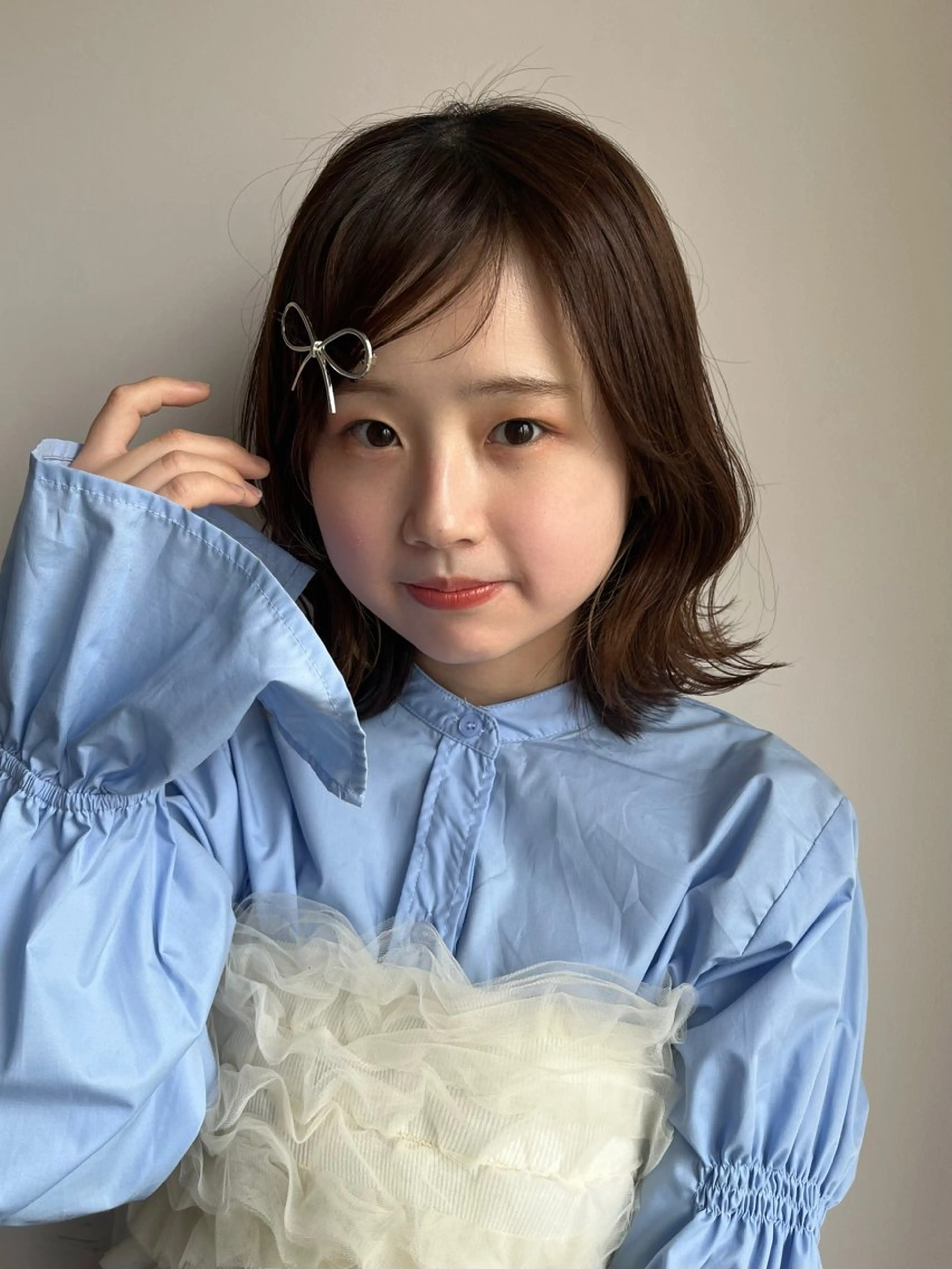 ミディアム カット ヘアカラー オリーブ/レイヤー/ 酸性ストレート/ゆなのヘアスタイル