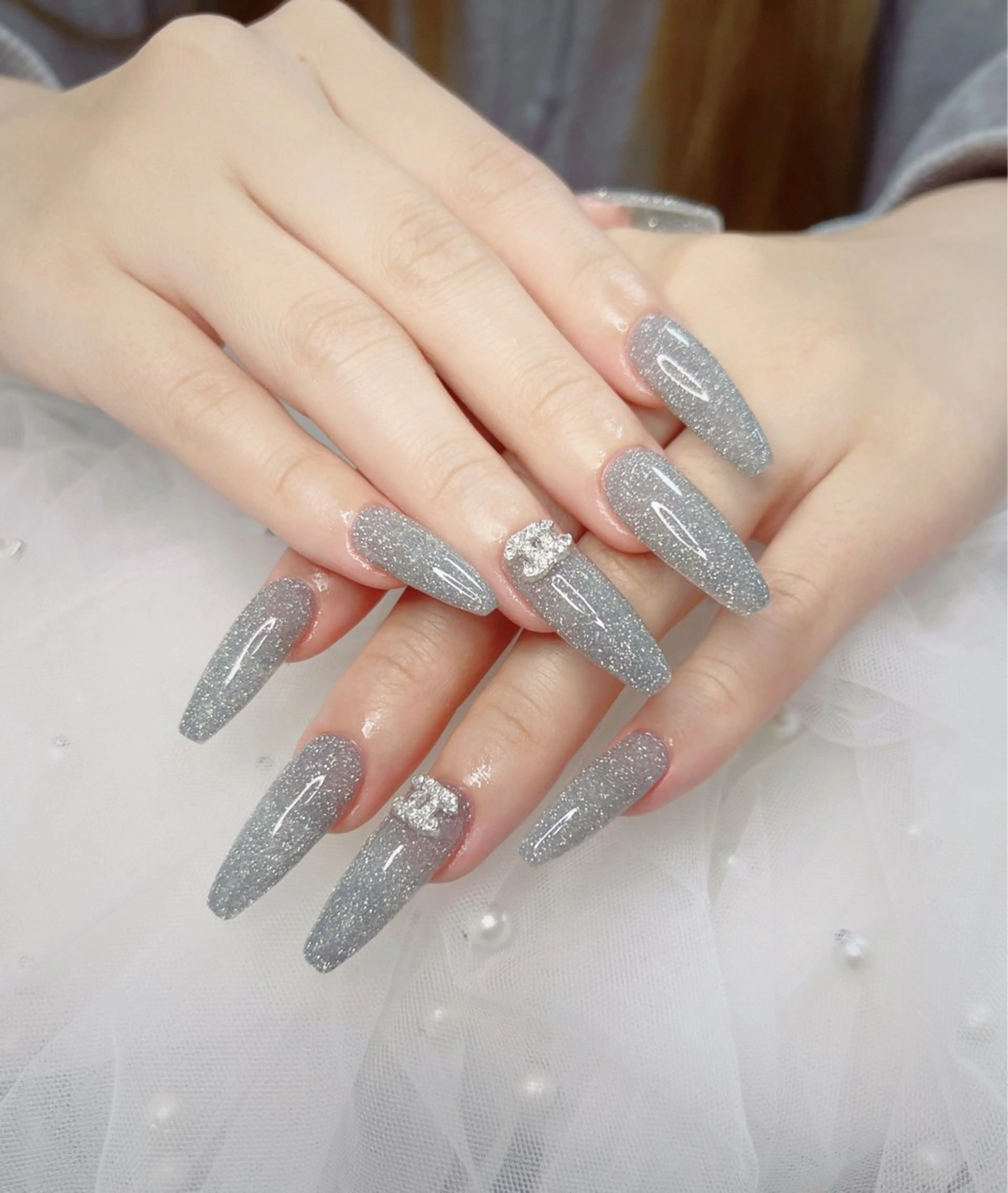 ネイル オーロラネイル 長さ出し フットネイル 韓国ネイル ラメ(グリッター) ハンドネイル 👍thumbs up nail👍のネイルデザイン