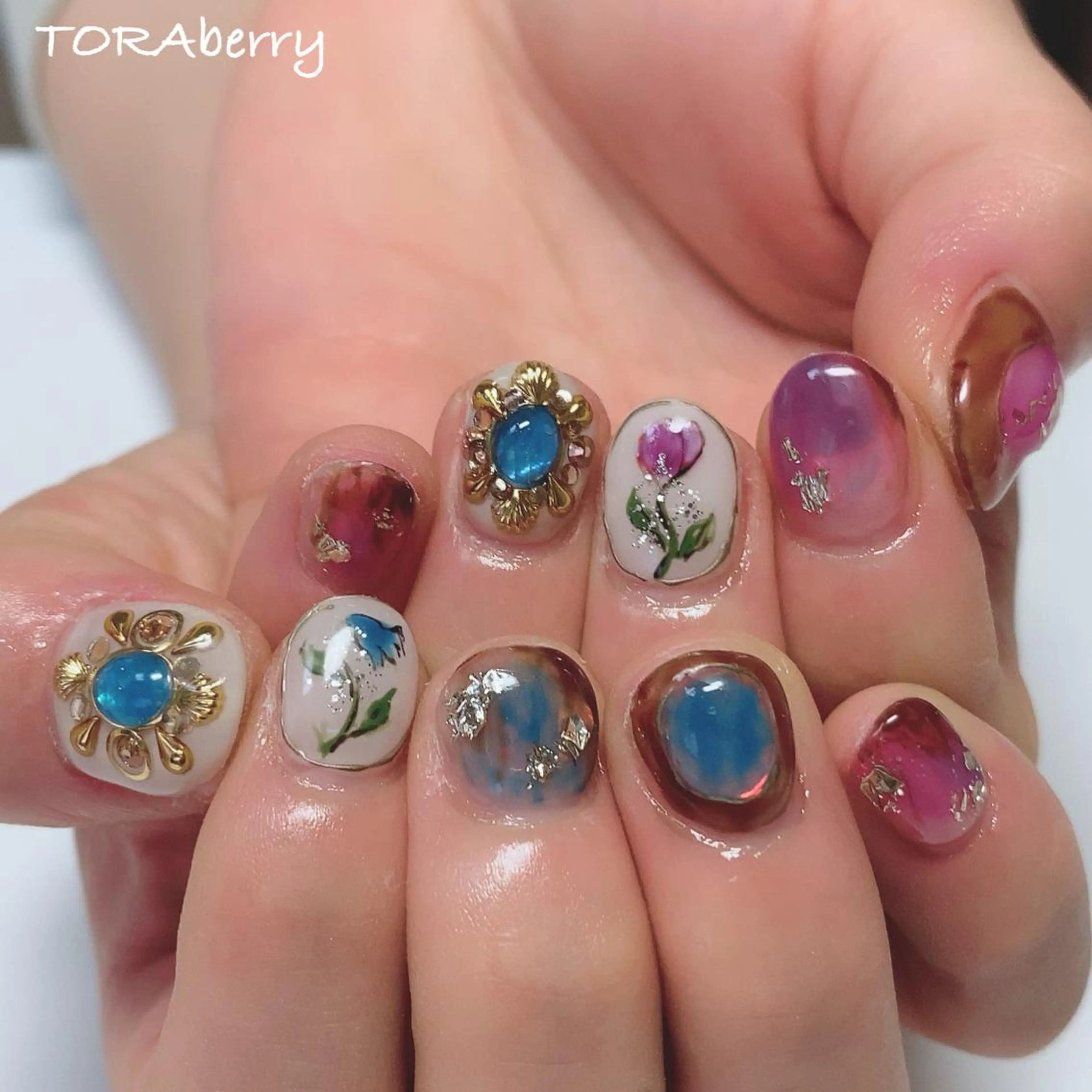 ネイル ハンドネイル ネイリスト なつみのネイルデザイン