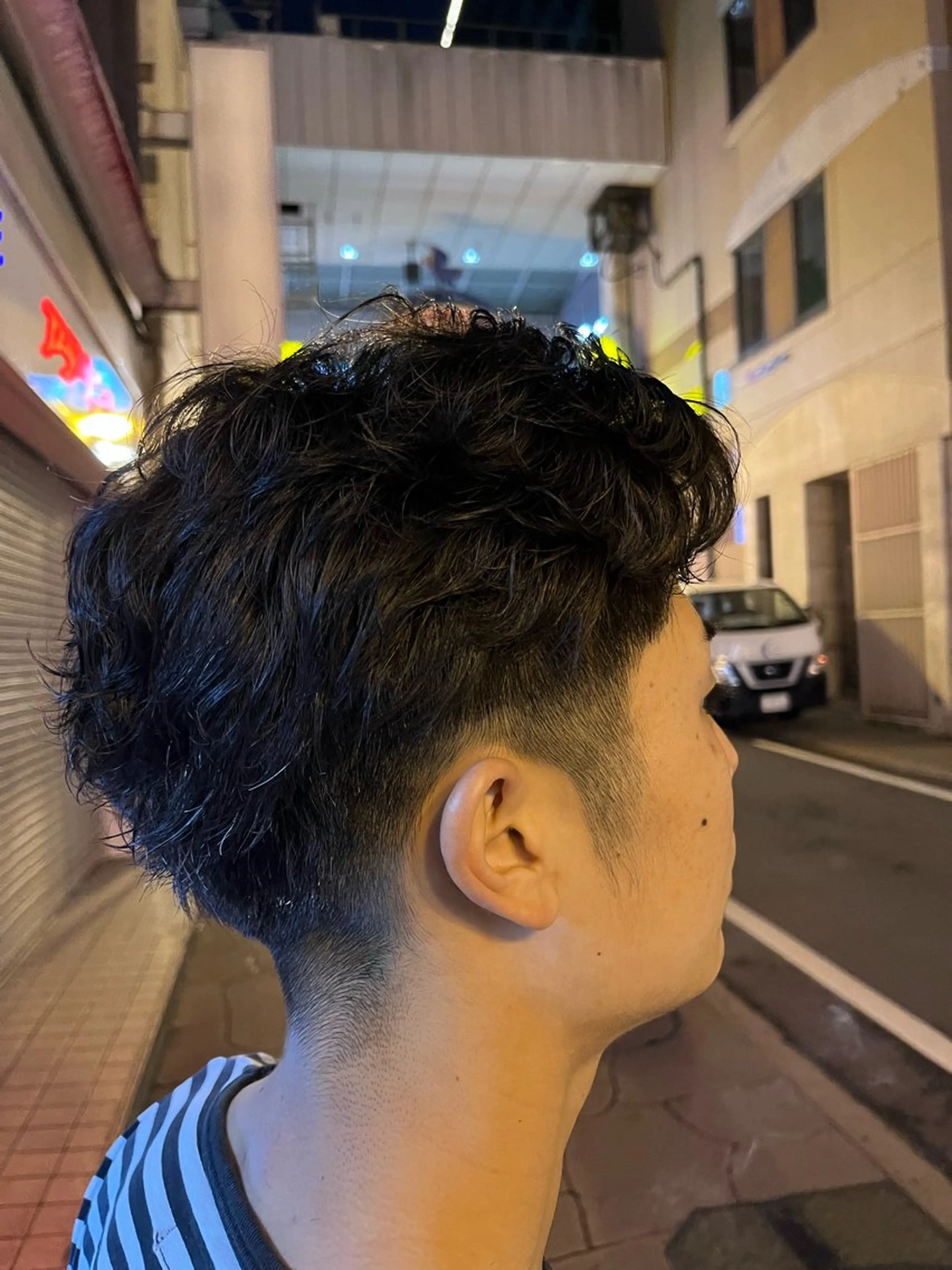 ショート 学生 カット パーマ 飯星慧斗 /ブリーチ、縮毛矯正のヘアスタイル