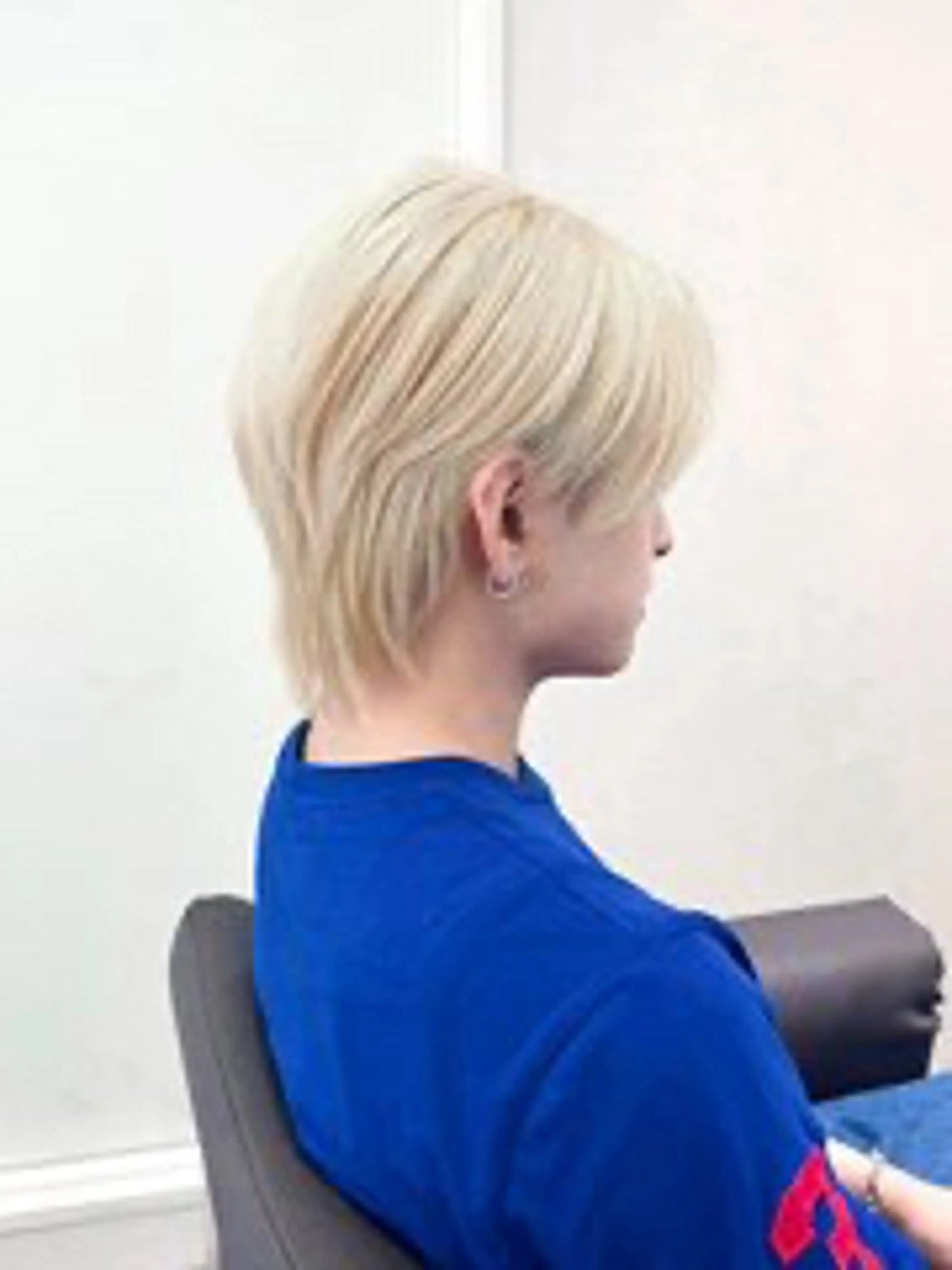 ショート ヘアカラー 得能 海翔のヘアスタイル