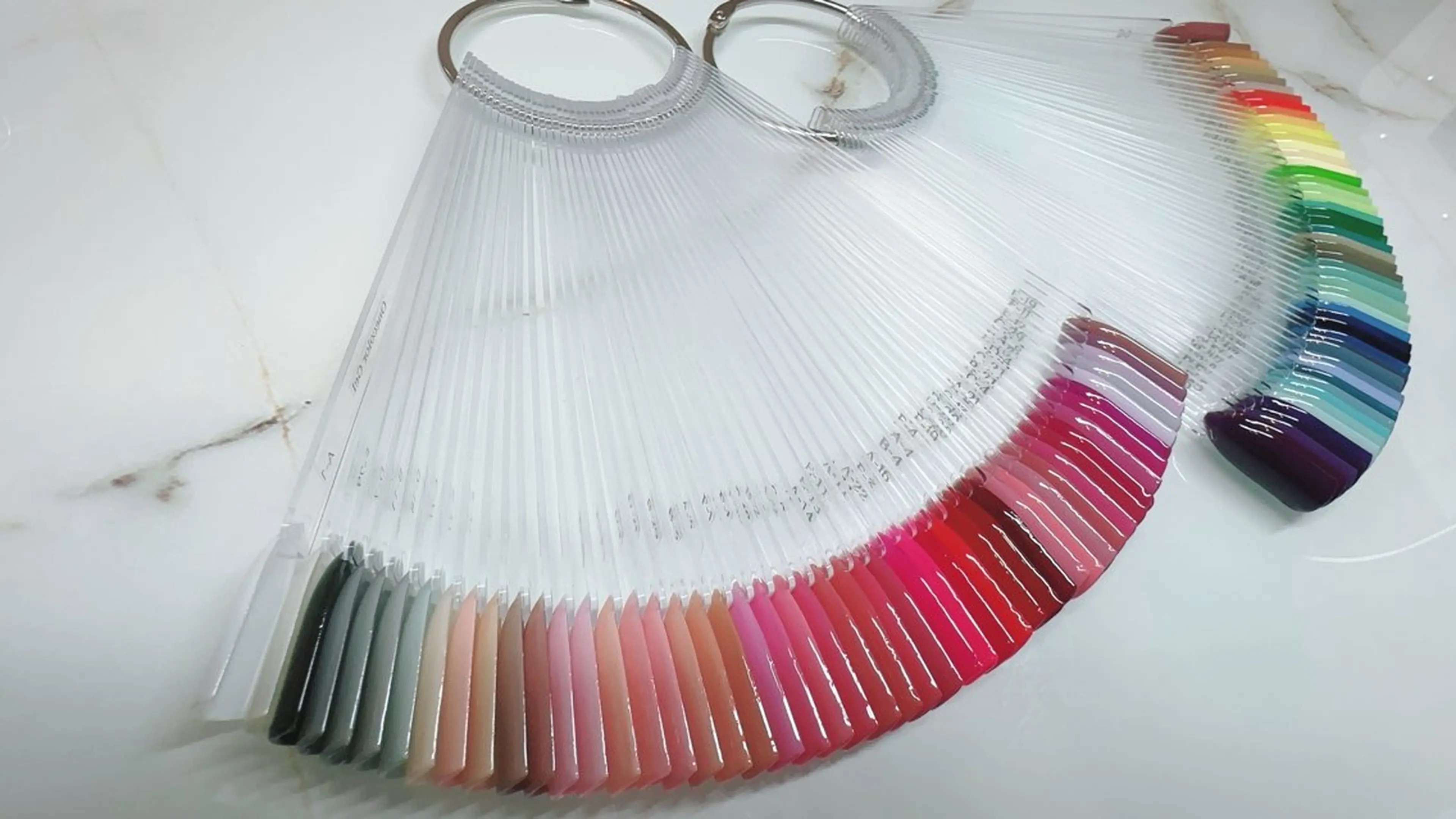 ネイル tomo ♡のネイルデザイン