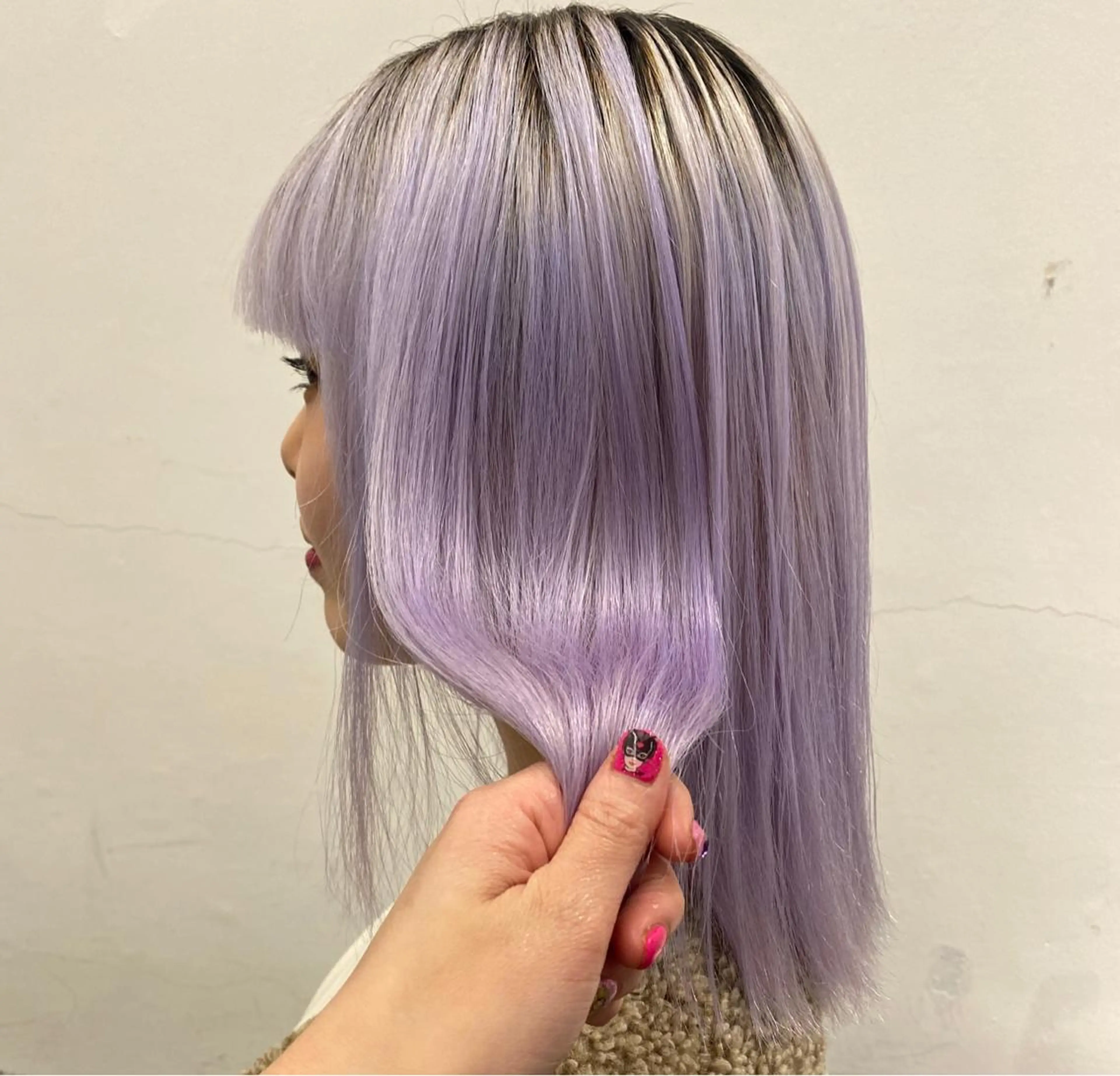 ミディアム サイレント美容師 アイリィのヘアスタイル