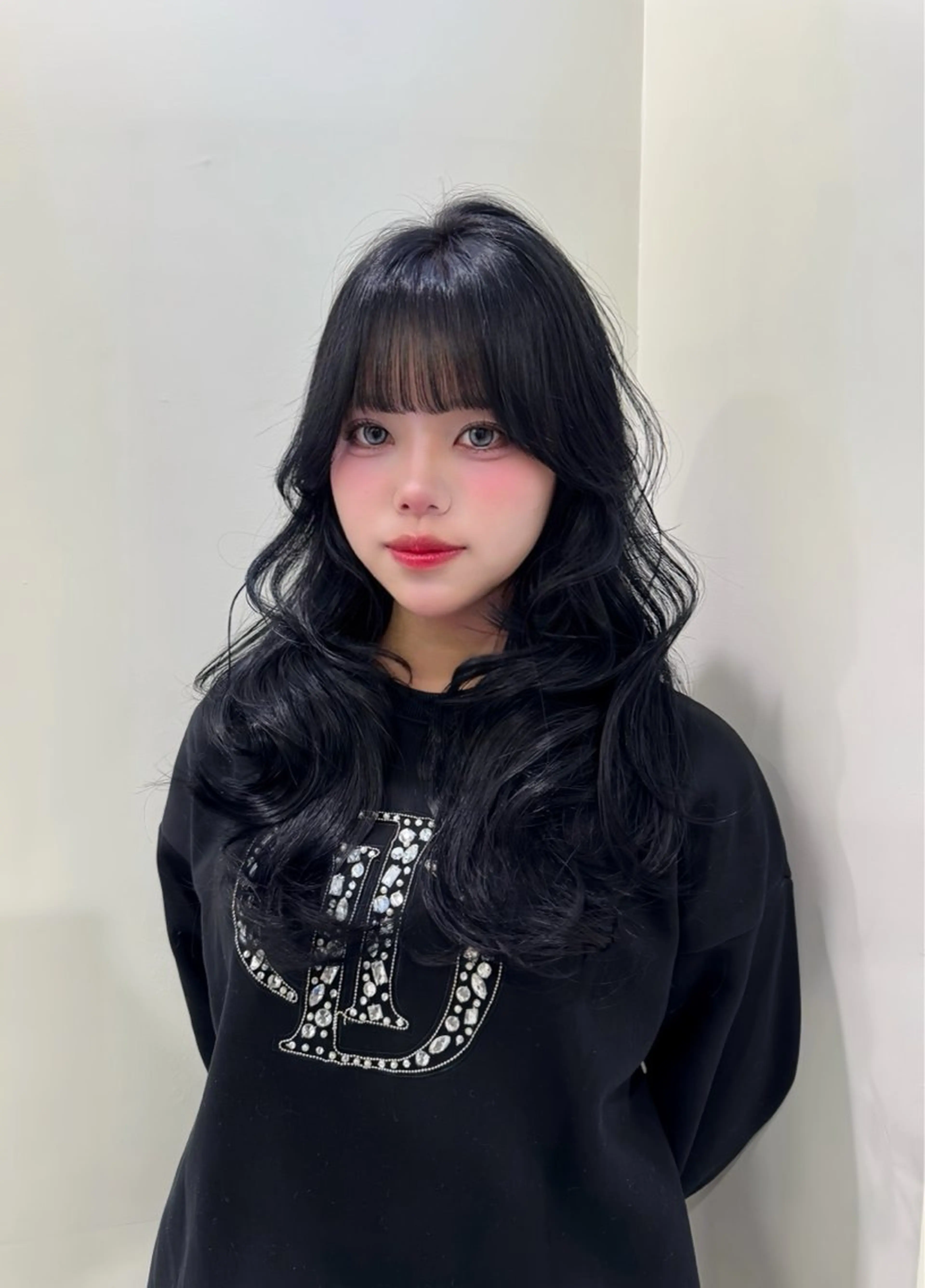 ロング カラー ヘアアレンジ カット ヘアカラー トリートメント ヘッドスパ ヘアセット 韓国レイヤーカット /韓国トレンドカラーのヘアスタイル
