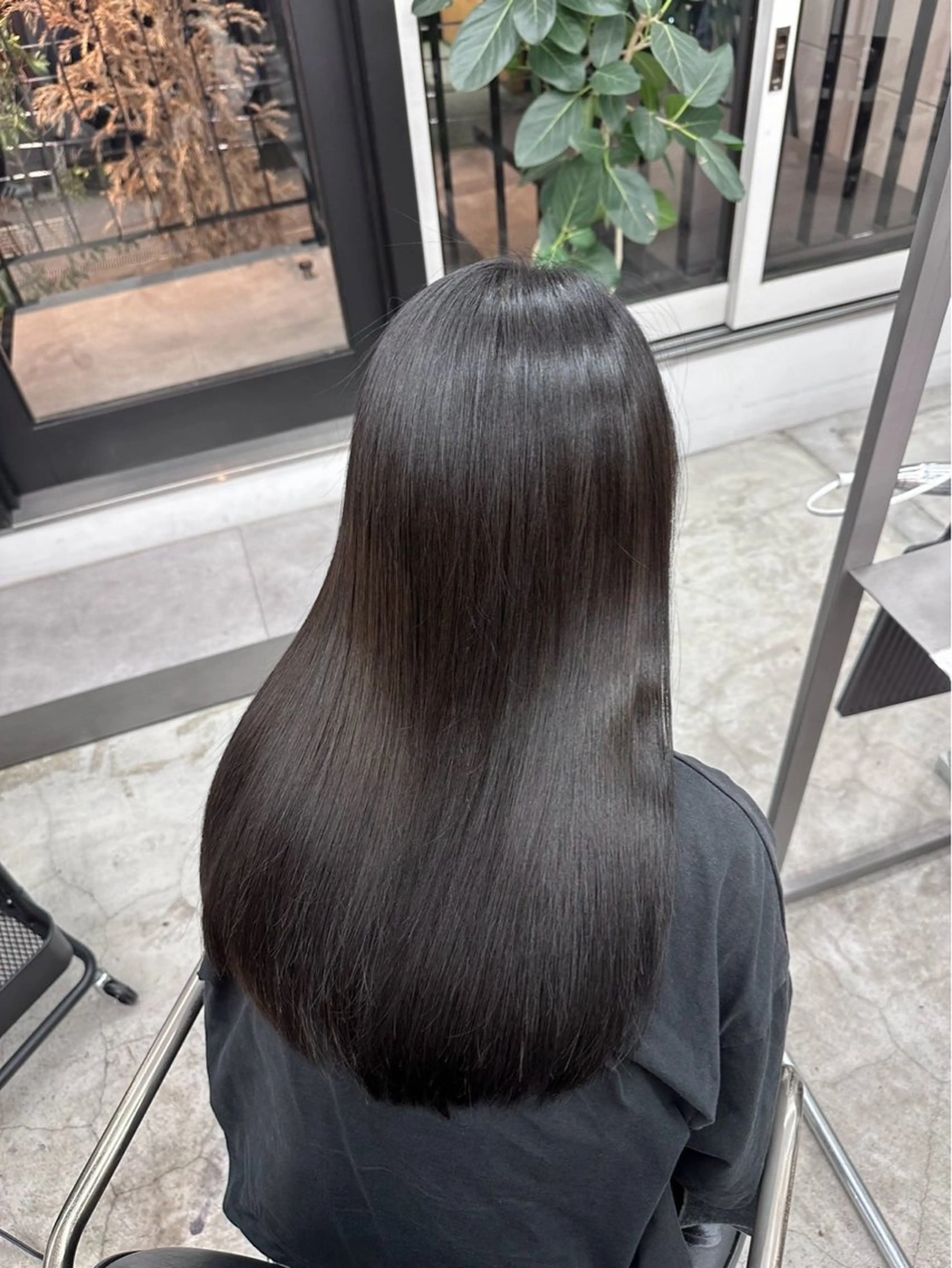 ロング カラー 黒髪 ブルーカラー ブルーブラック 髪質改善・艶カラー HIROTOのヘアスタイル