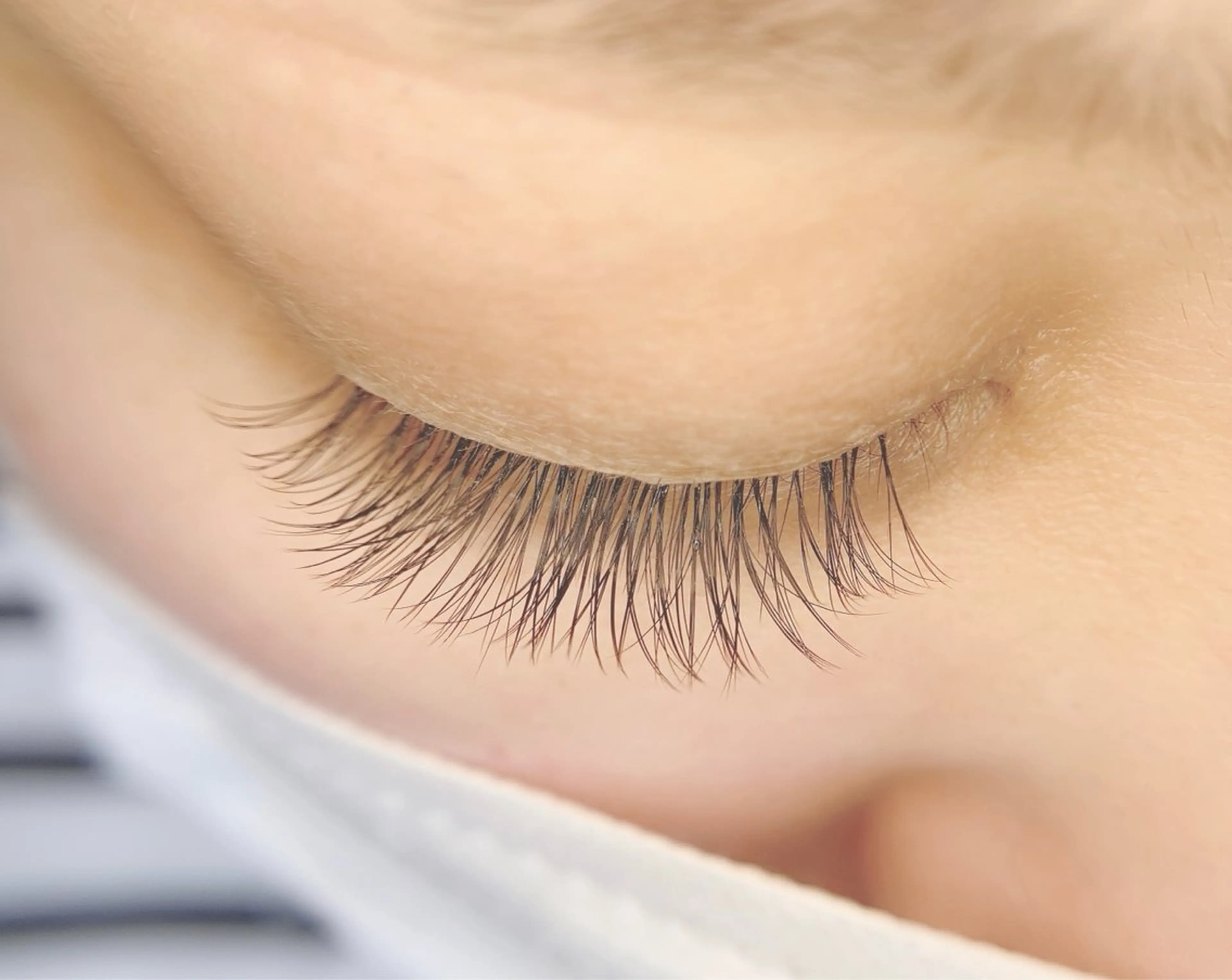 話題のLEDマツエク ロシアラッシュ×80本の写真