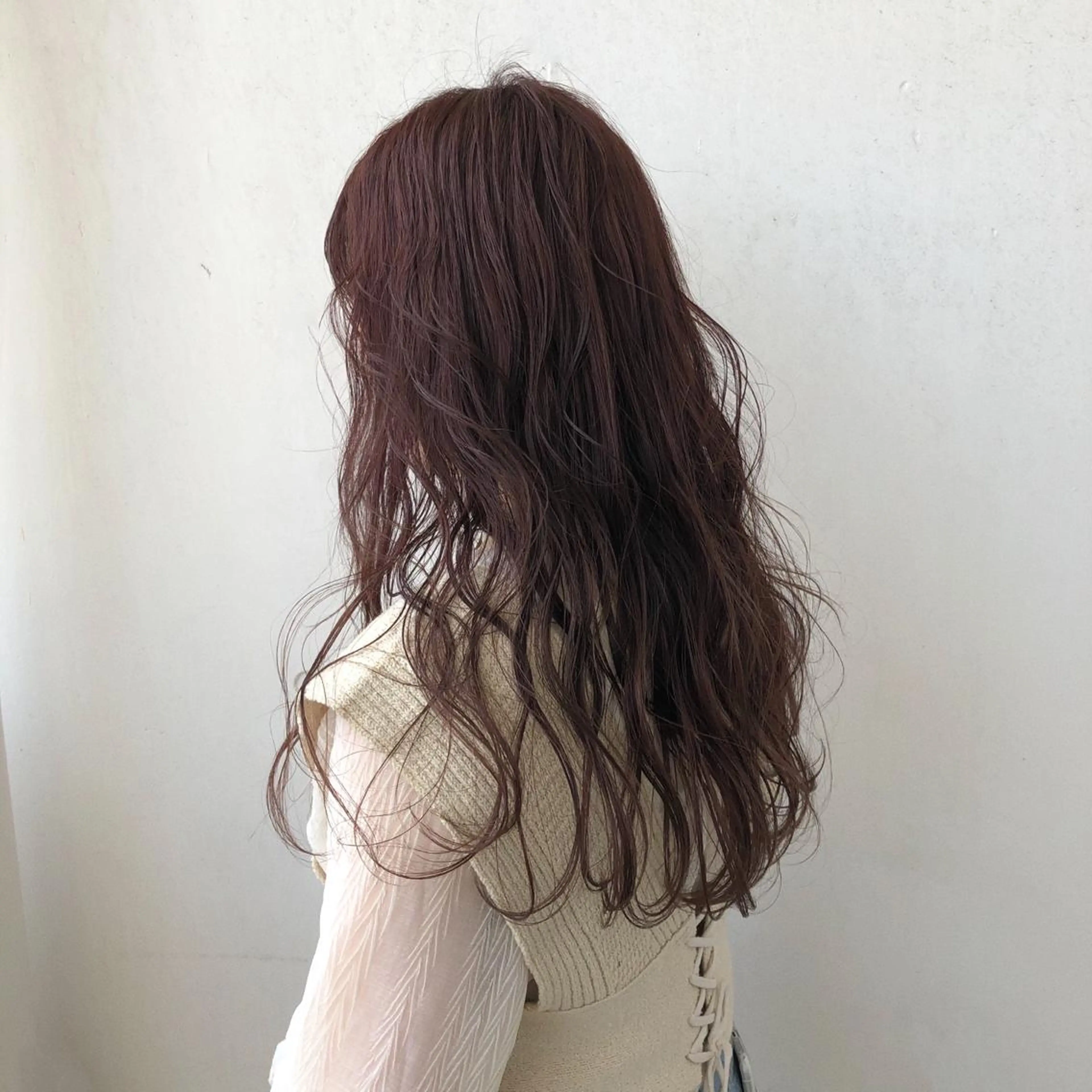 カラー 田村 瑠袈のヘアスタイル