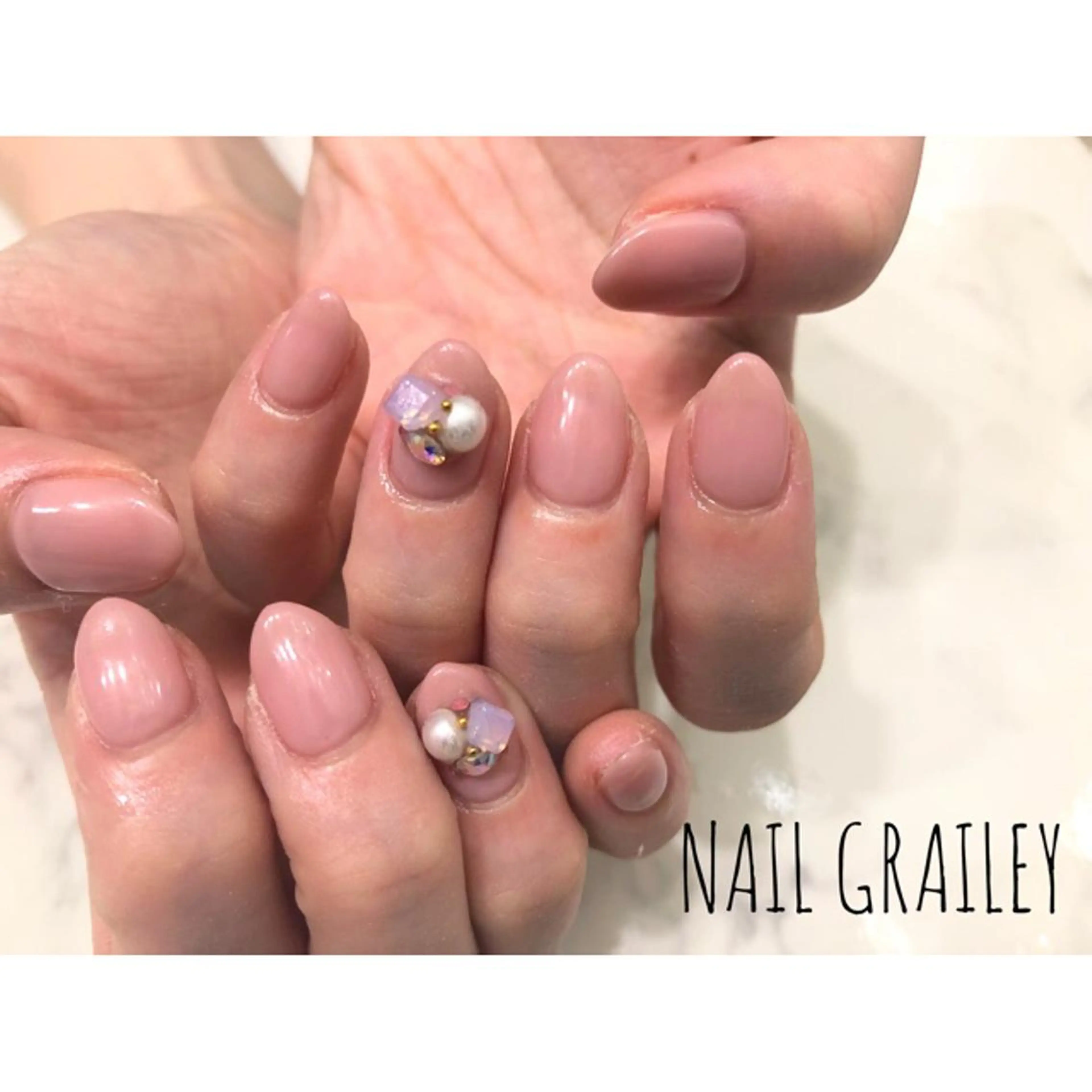 ネイル ワンカラーネイル nail makoのネイルデザイン