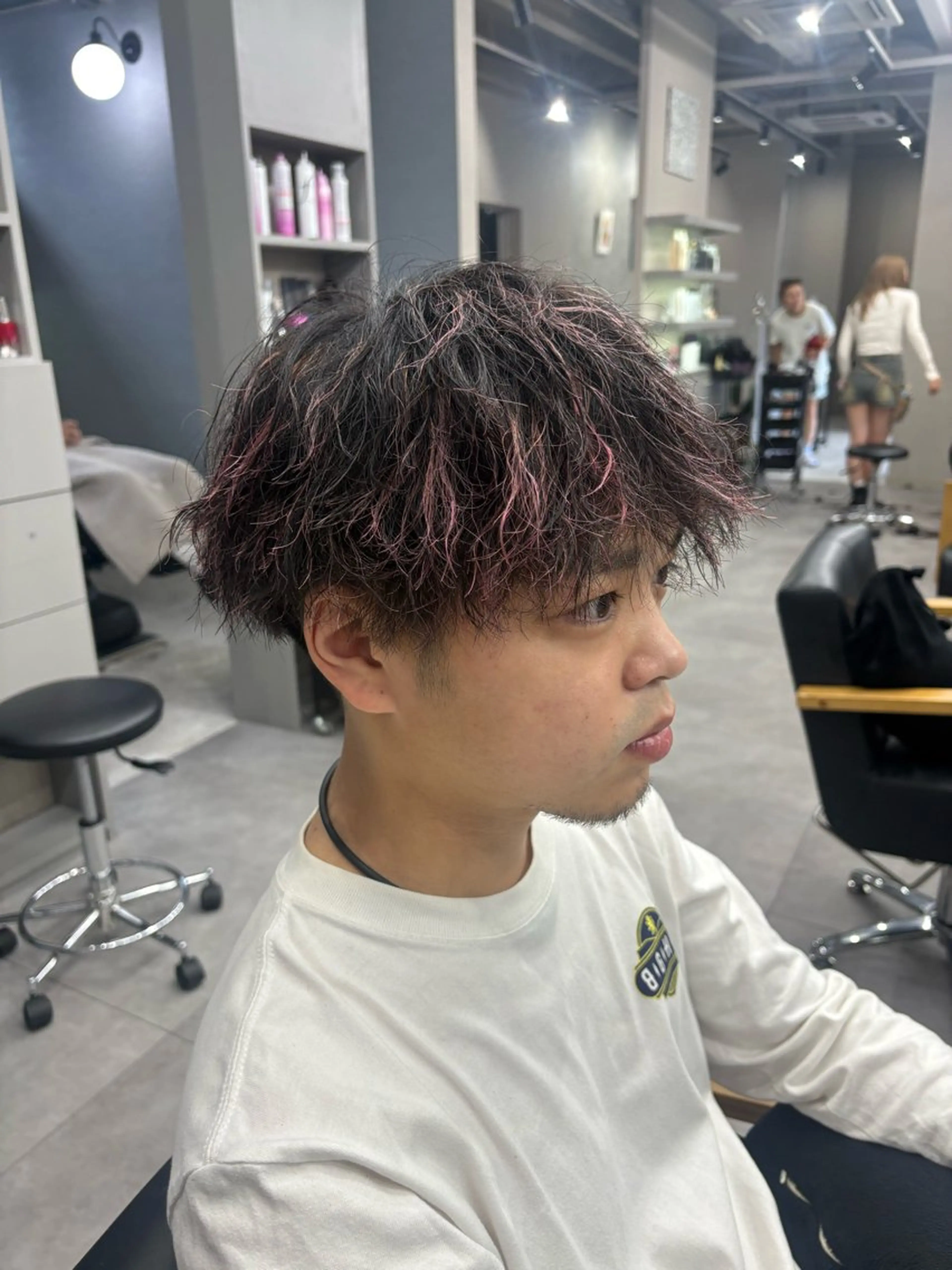 カラー メンズ 中西 琉渚のヘアスタイル