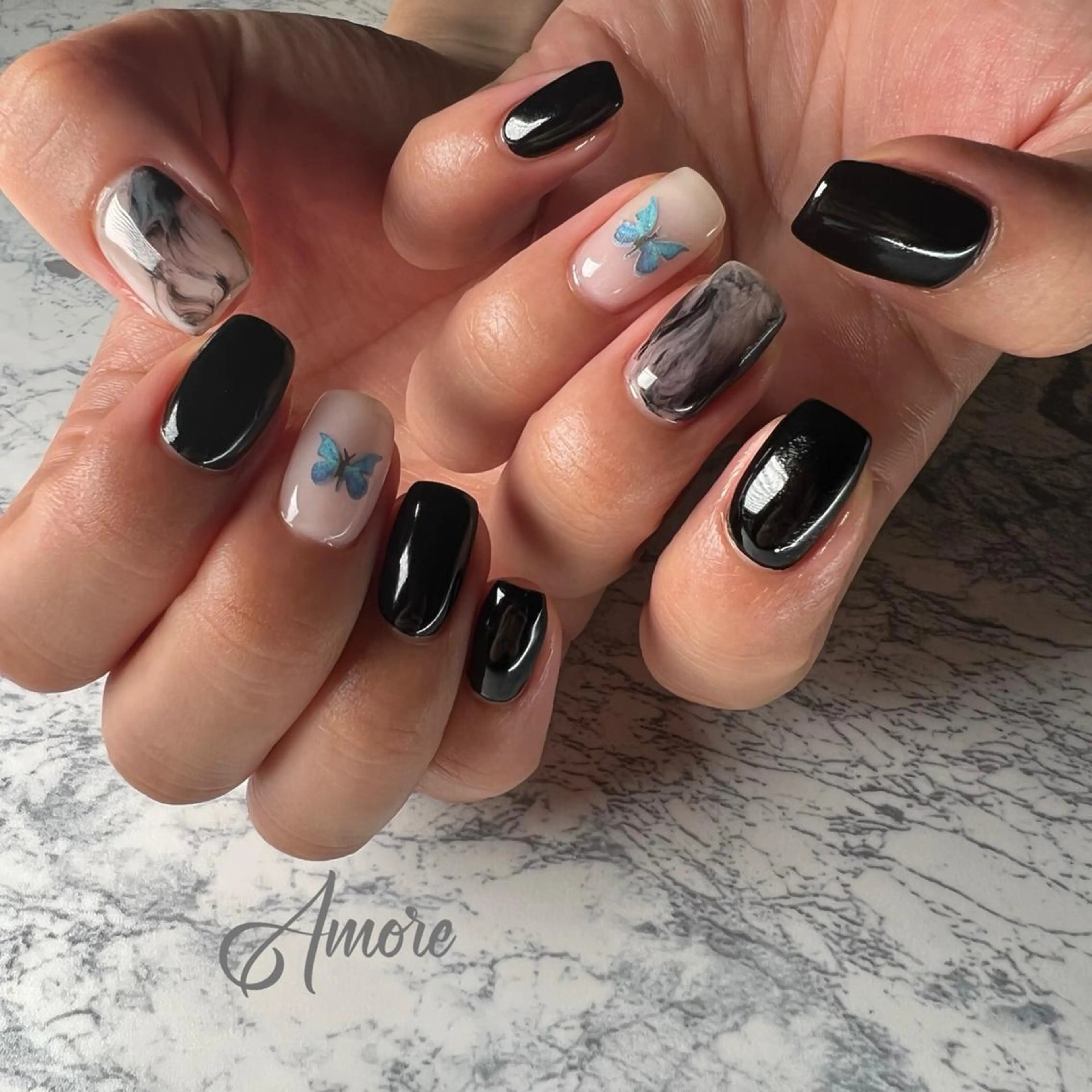 ネイル ジェルネイル 氷ネイル・うるうるネイル マグネットネイル ミラーネイル ニュアンスネイル You kyehwaのネイルデザイン