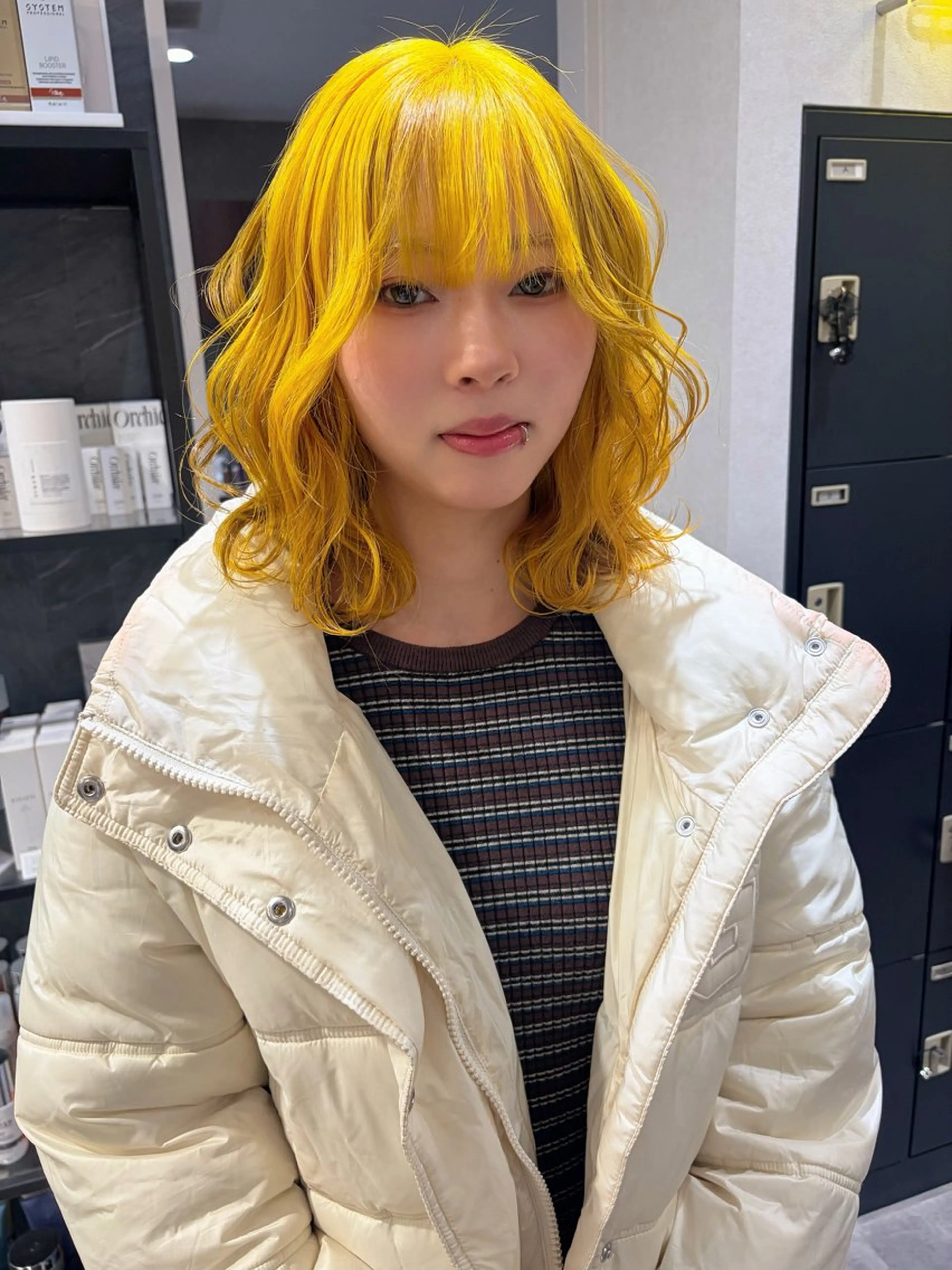 デザインカラー🩵/インナーカラー/イヤリングカラー/裾カラー/アンブレラカラー/ルーツカラー🩷の写真