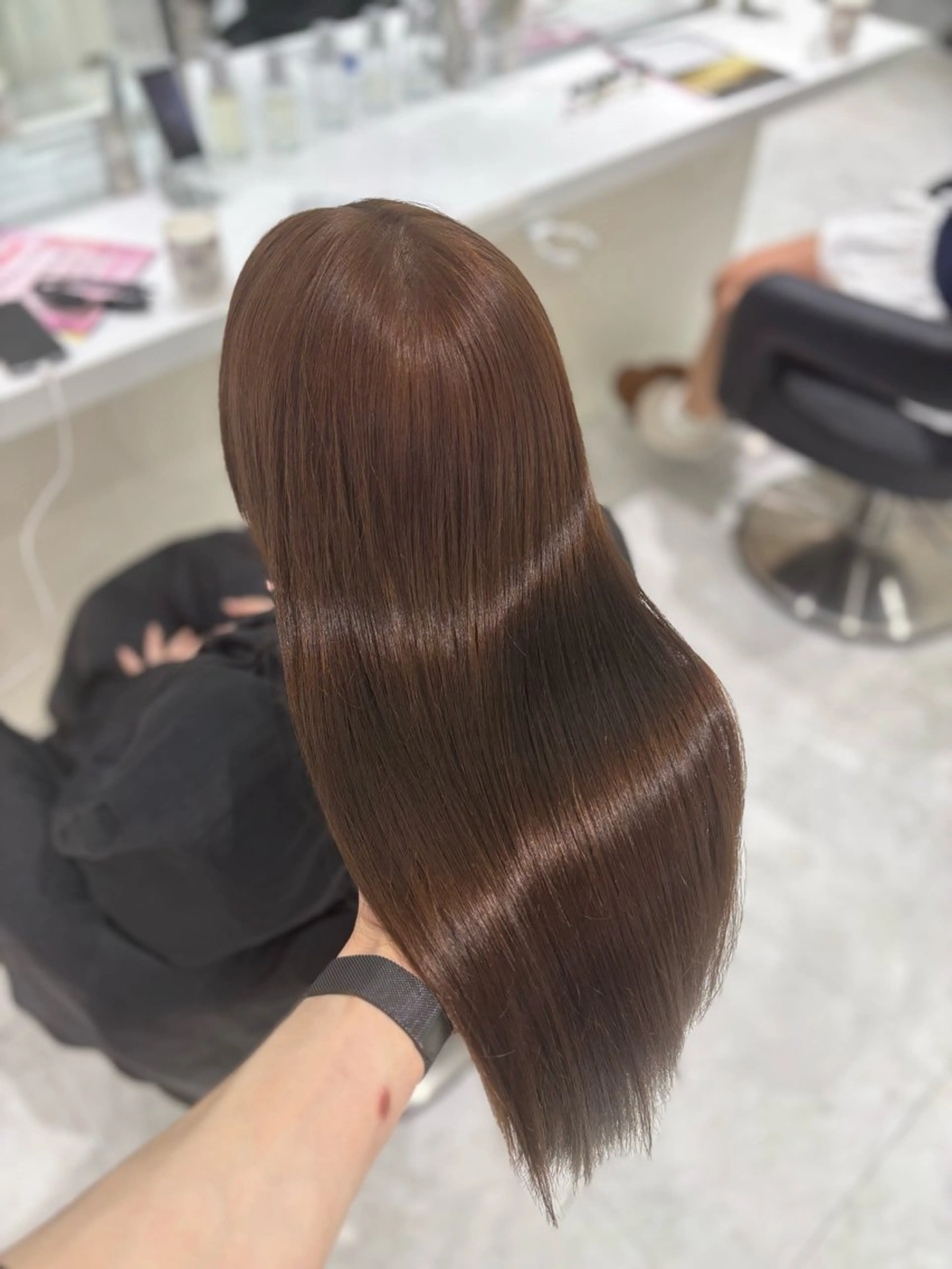 ロング カラー ヘアカラー トリートメント ヘッドスパ ヘアセット 流行りの透明感カラー ×縮毛矯正🤍ユウのヘアスタイル