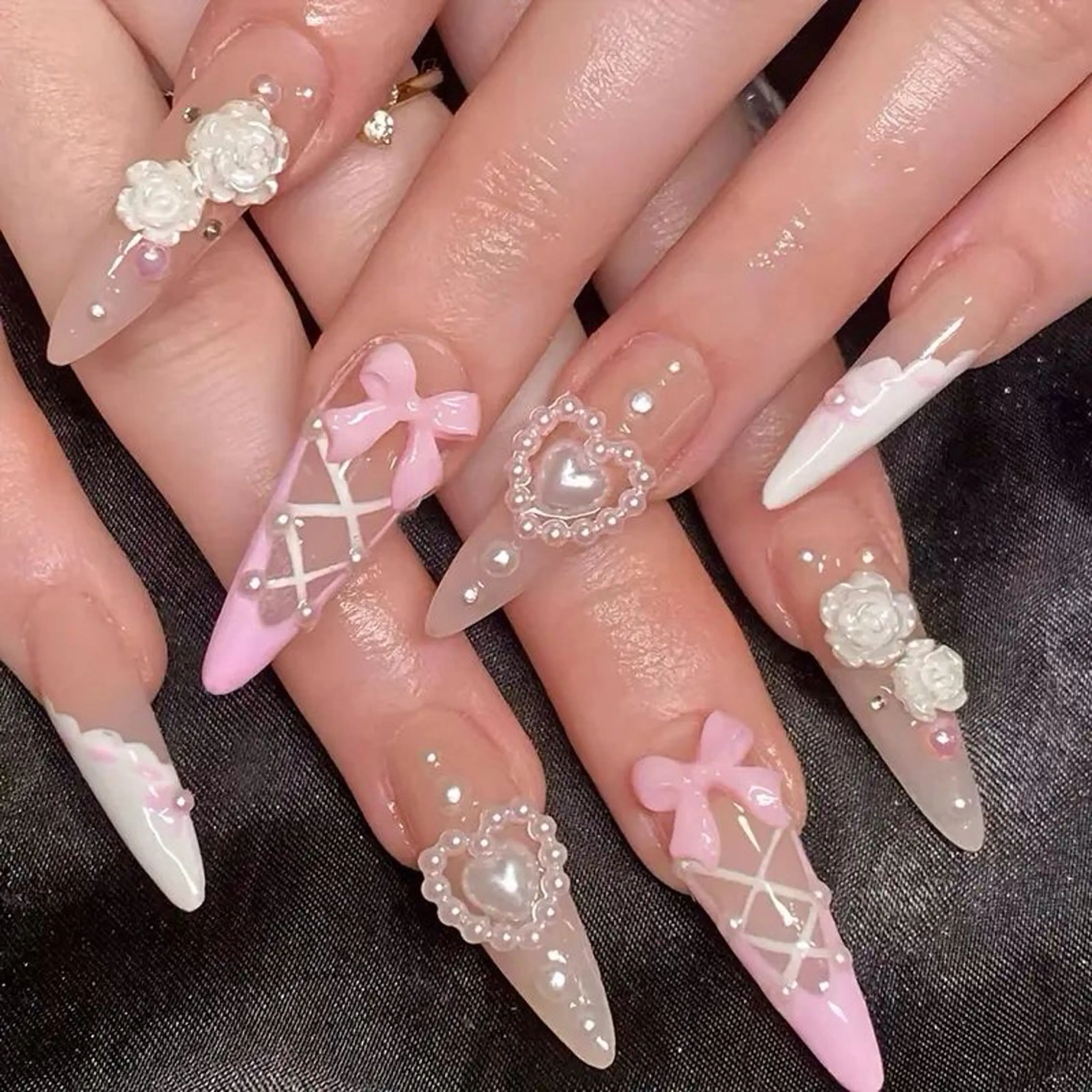 ネイル ジェルネイル 持ち込み ハンドネイル FUJI NAILSALONのネイルデザイン