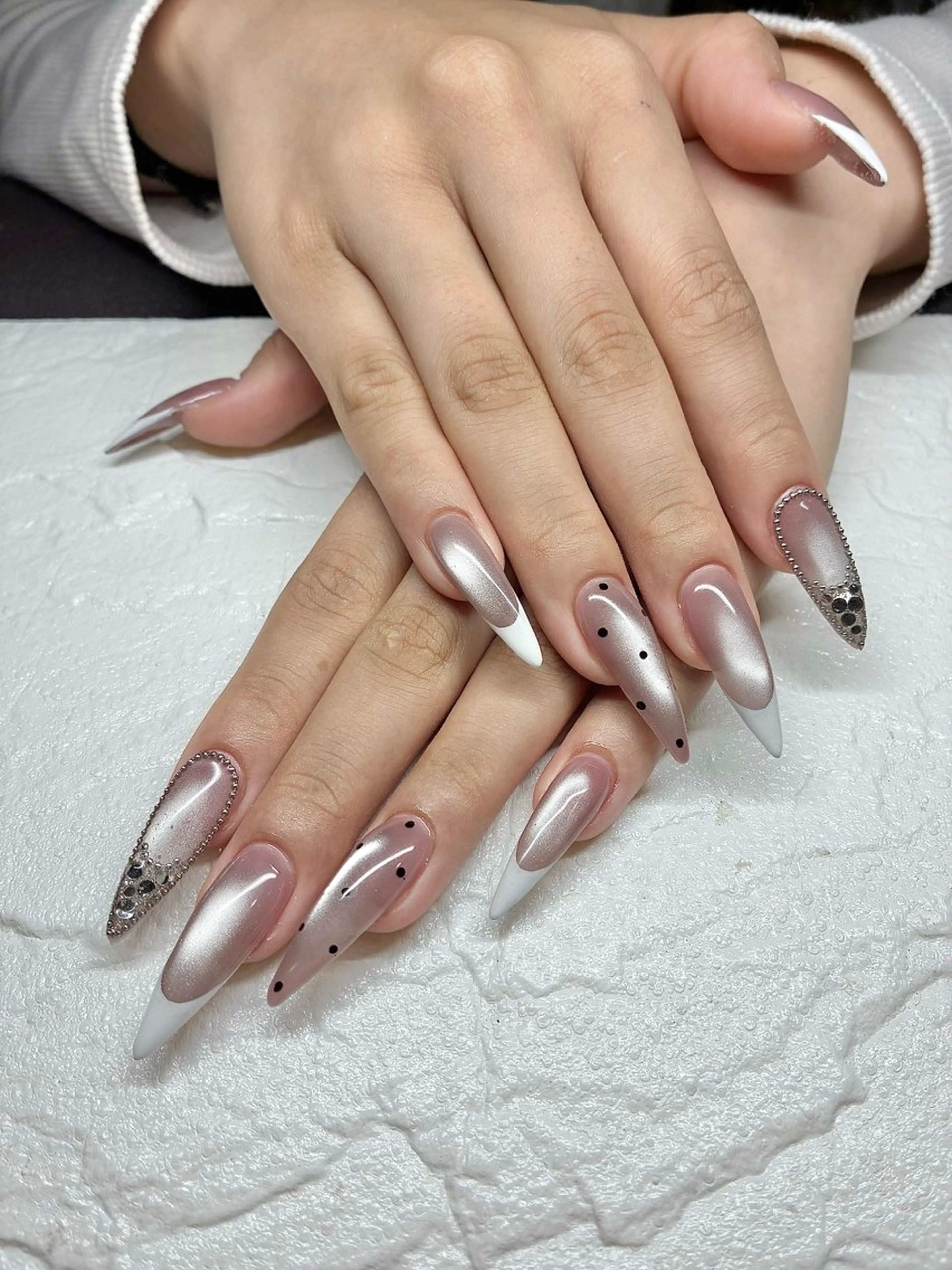 ネイル ハンドネイル 南 帆香のネイルデザイン