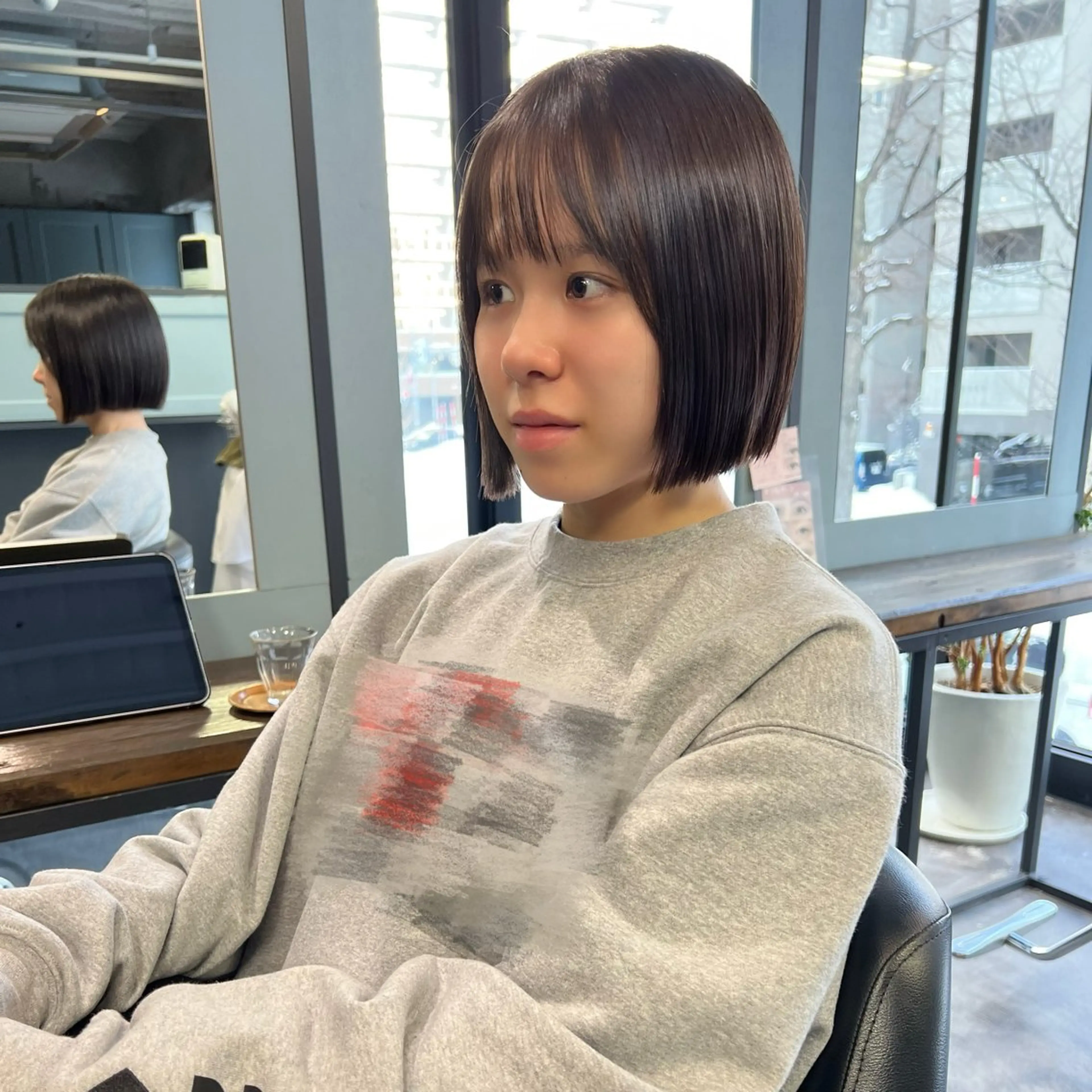 ショート 切りっぱなしボブ ボブ カット 💘札幌クロスパーマ 髪質改善💘rinaのヘアスタイル