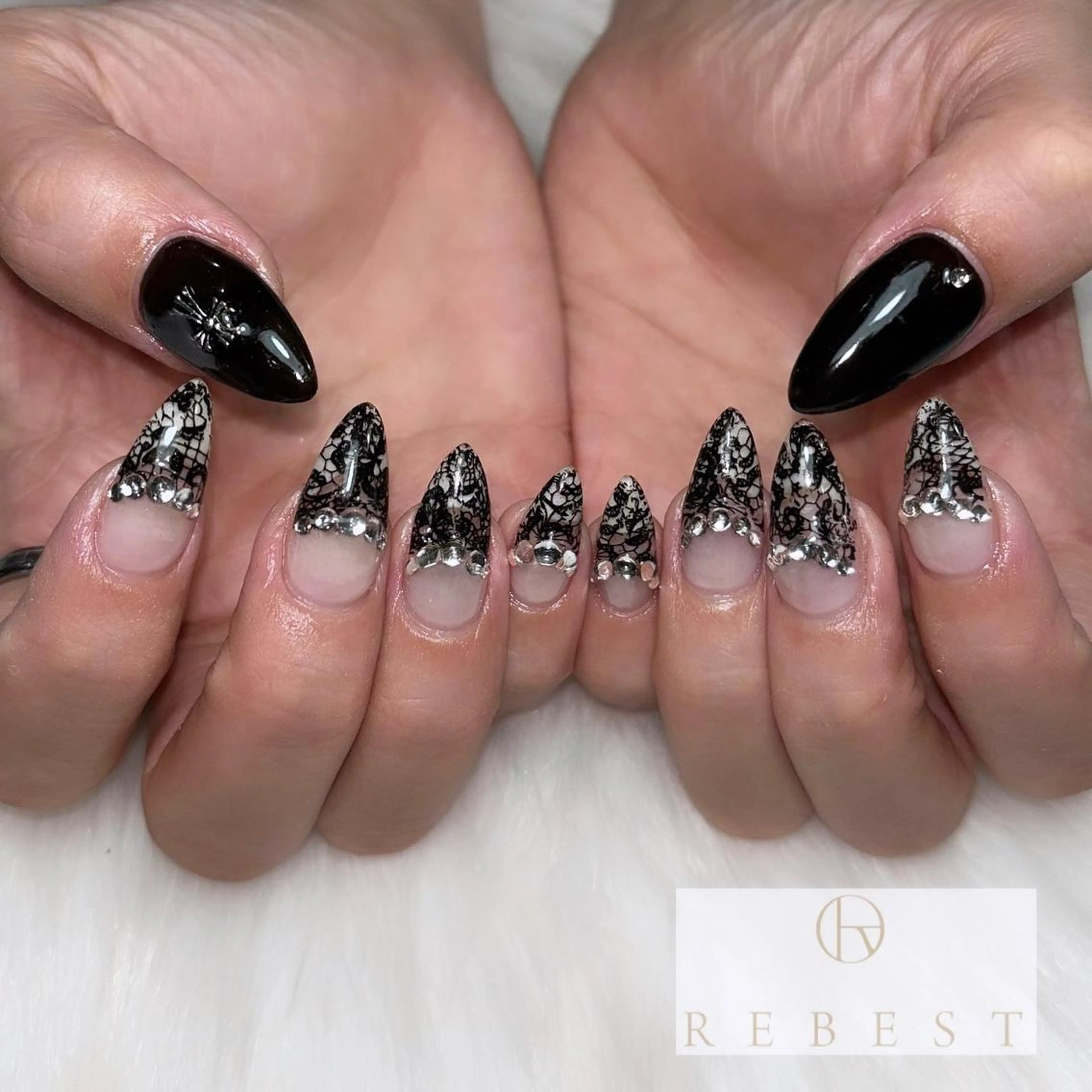 ネイル nailist SENAのネイルデザイン