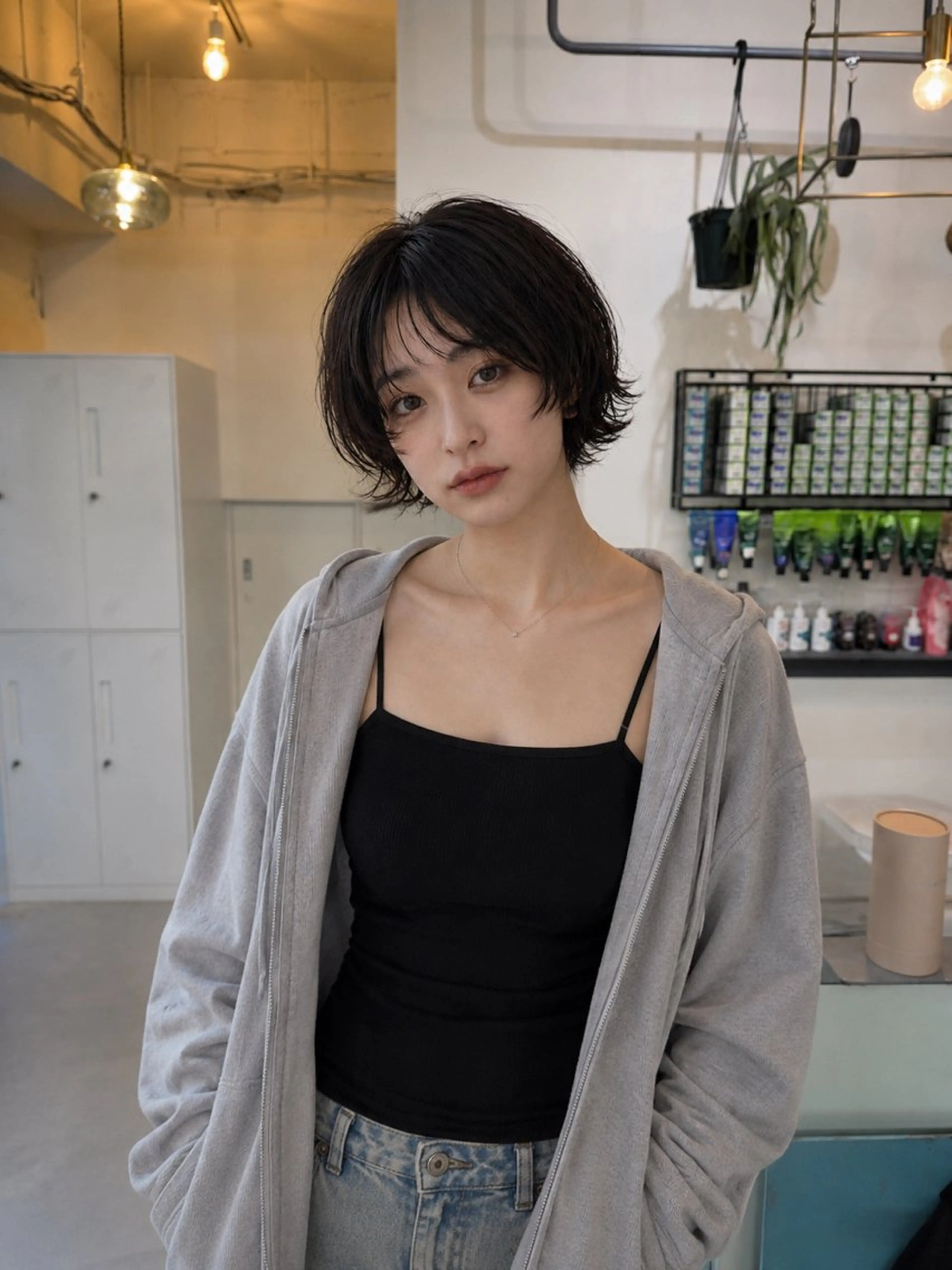 ショート ボブ 外ハネヘア カット トリートメント ズミ🦖荻窪 🦖似合わせレイヤーのヘアスタイル