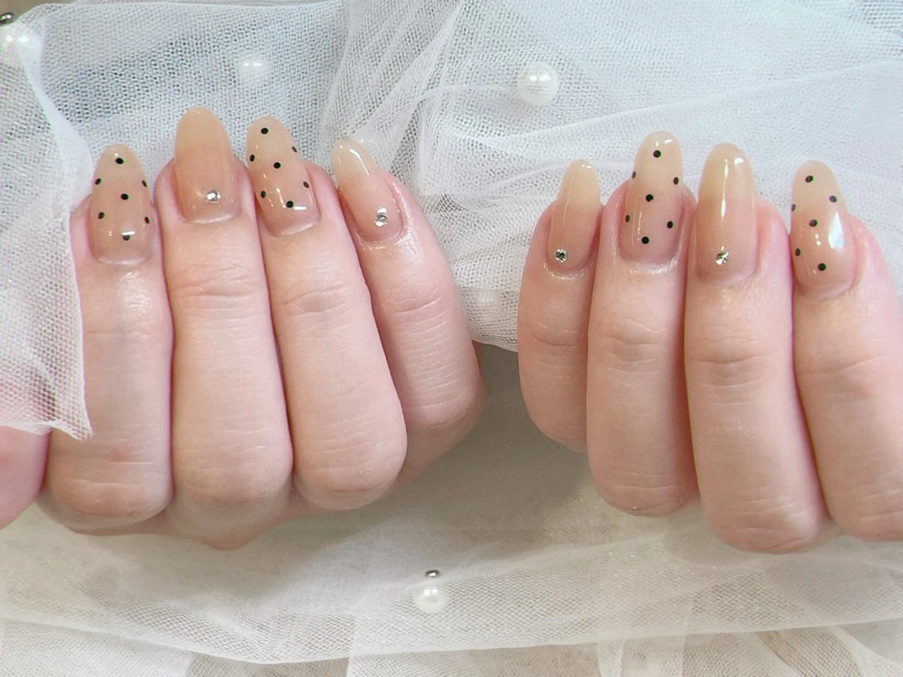 ネイル シンプルネイル ハンドネイル i. ayakaのネイルデザイン