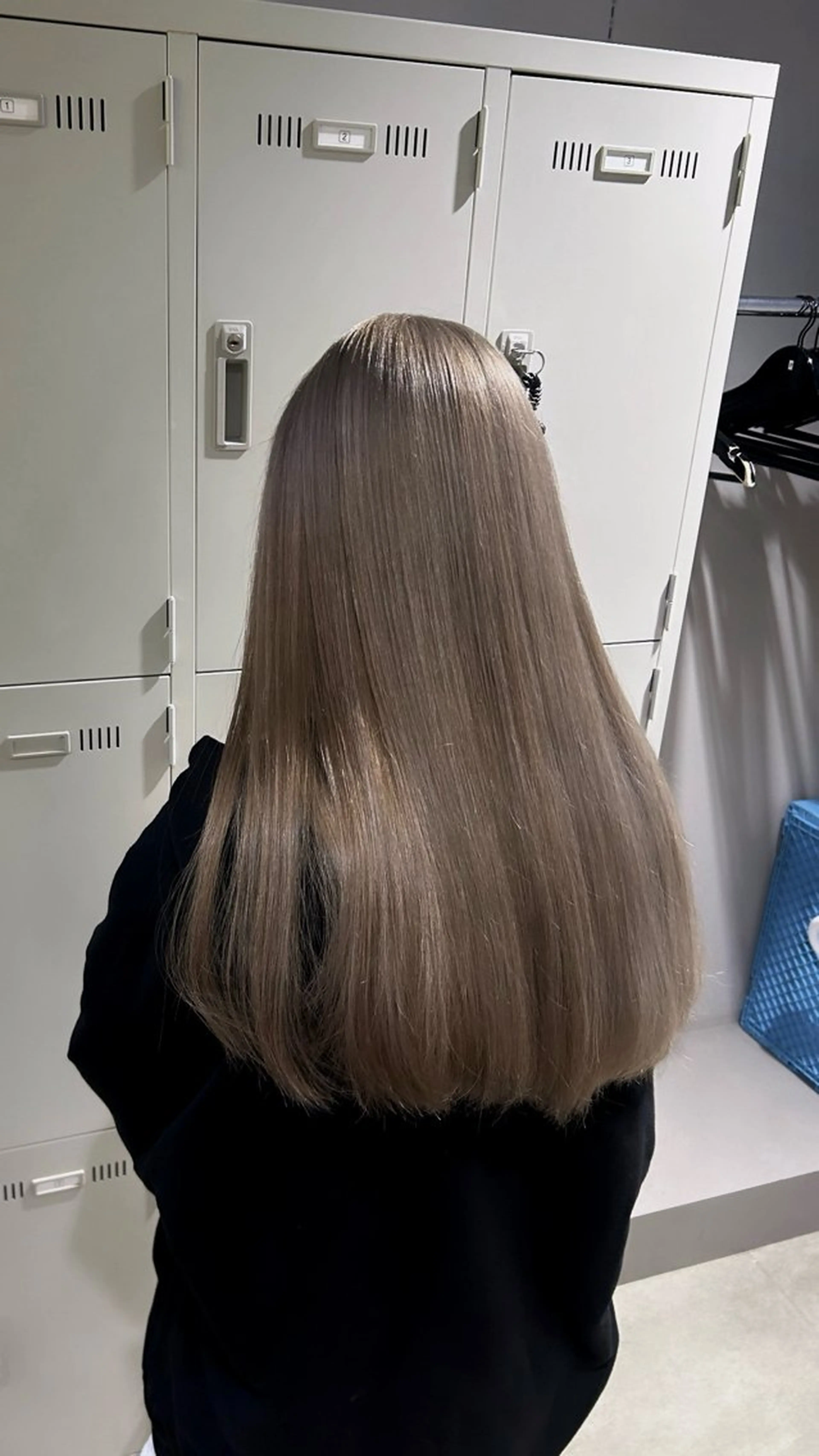 ロング カラー ヘアアレンジ ブリーチ ブラウンカラー ヘアカラー トリートメント ヘッドスパ ヘアセット 💎韓国/ レイヤー カット/ 暖色🫧のヘアスタイル