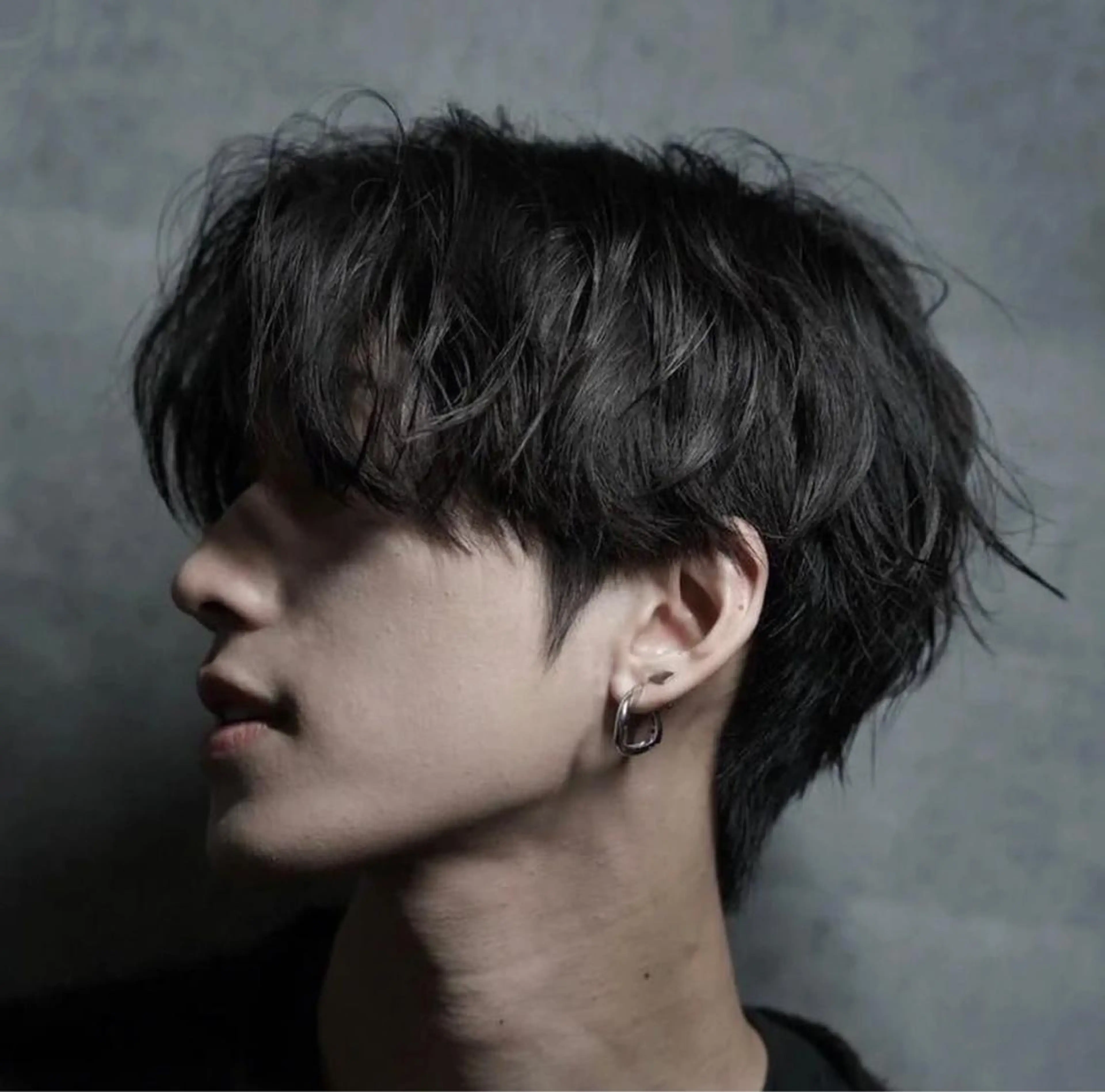 メンズ カット パーマ トリートメント ヘアセット 李 文のヘアスタイル