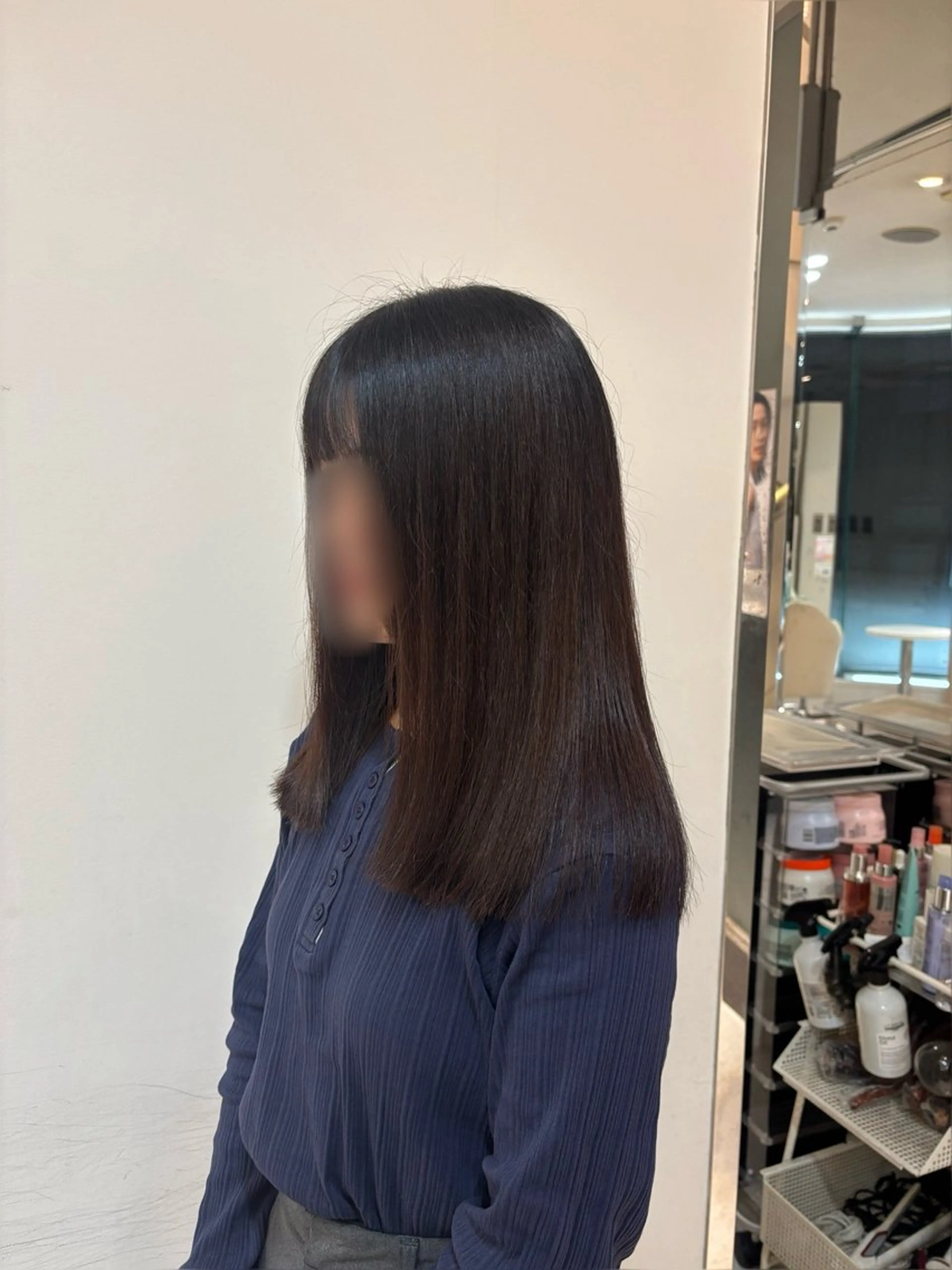 ロング レナークアリア 武田明花音のヘアスタイル