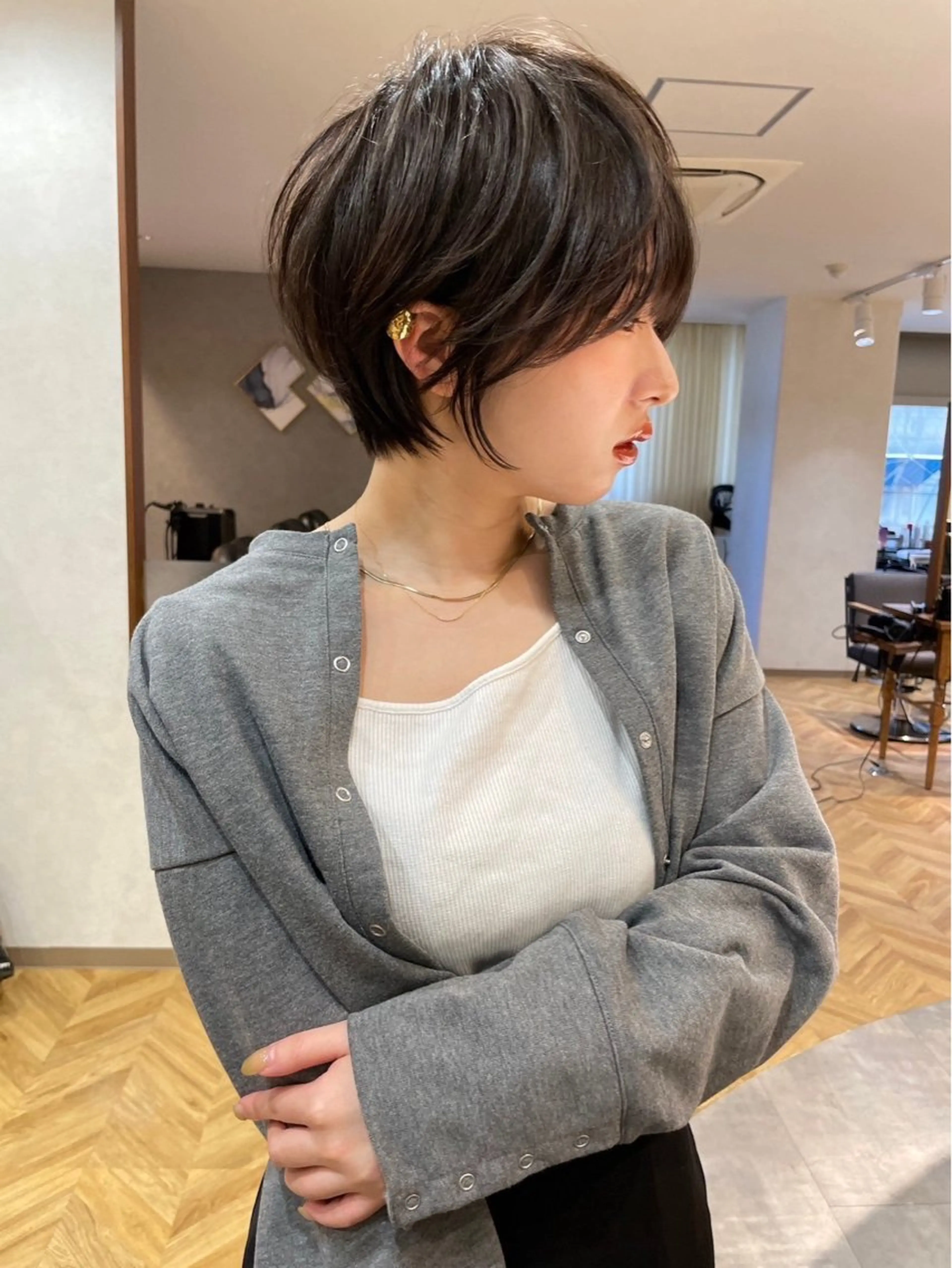 ショート カット 縮毛矯正 トリートメント けいし🐬ボブ 美髪縮毛矯正のヘアスタイル