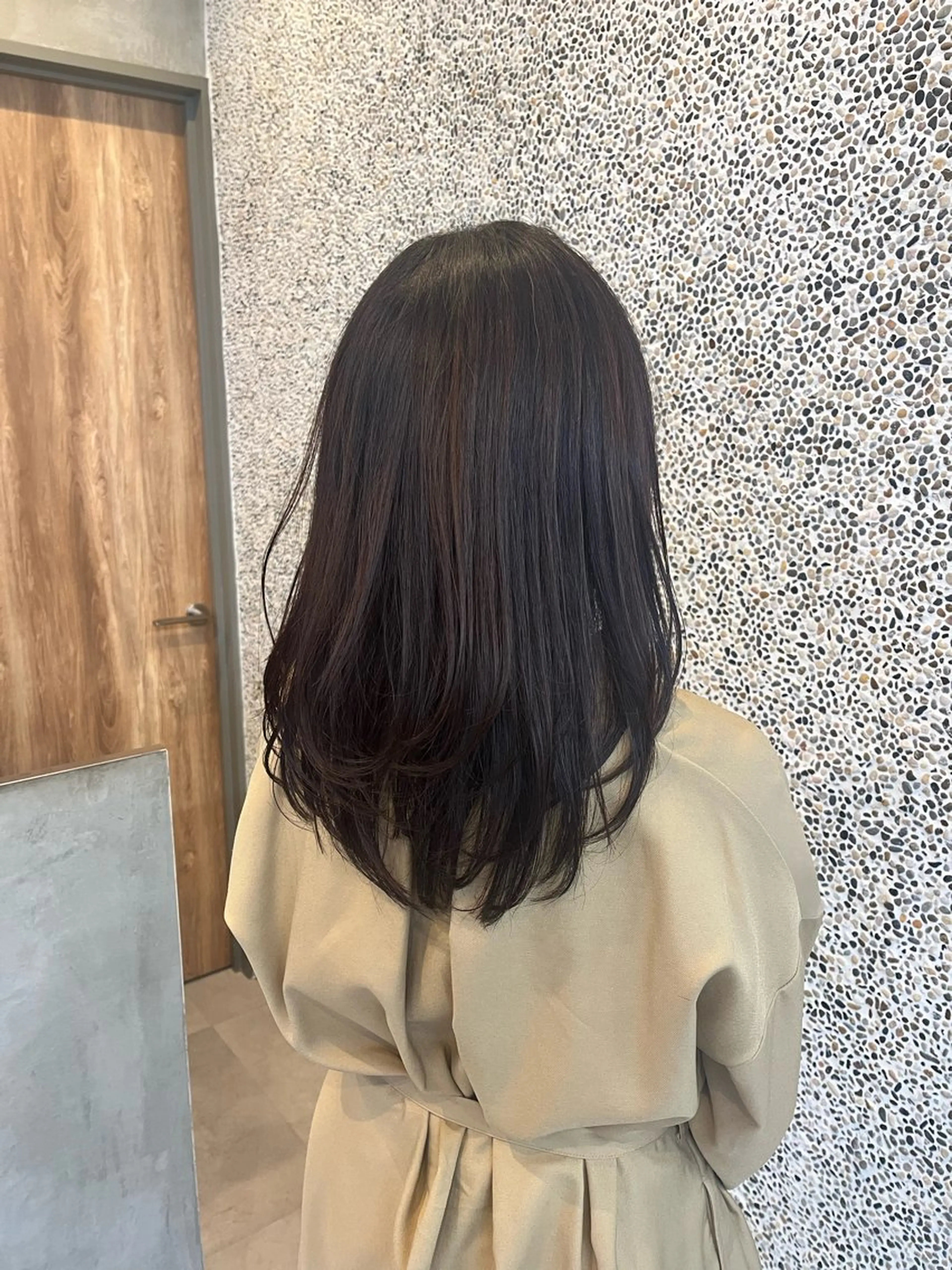 セミロング レイヤーカット 🐣無料カット🐣 こばやし なおのヘアスタイル