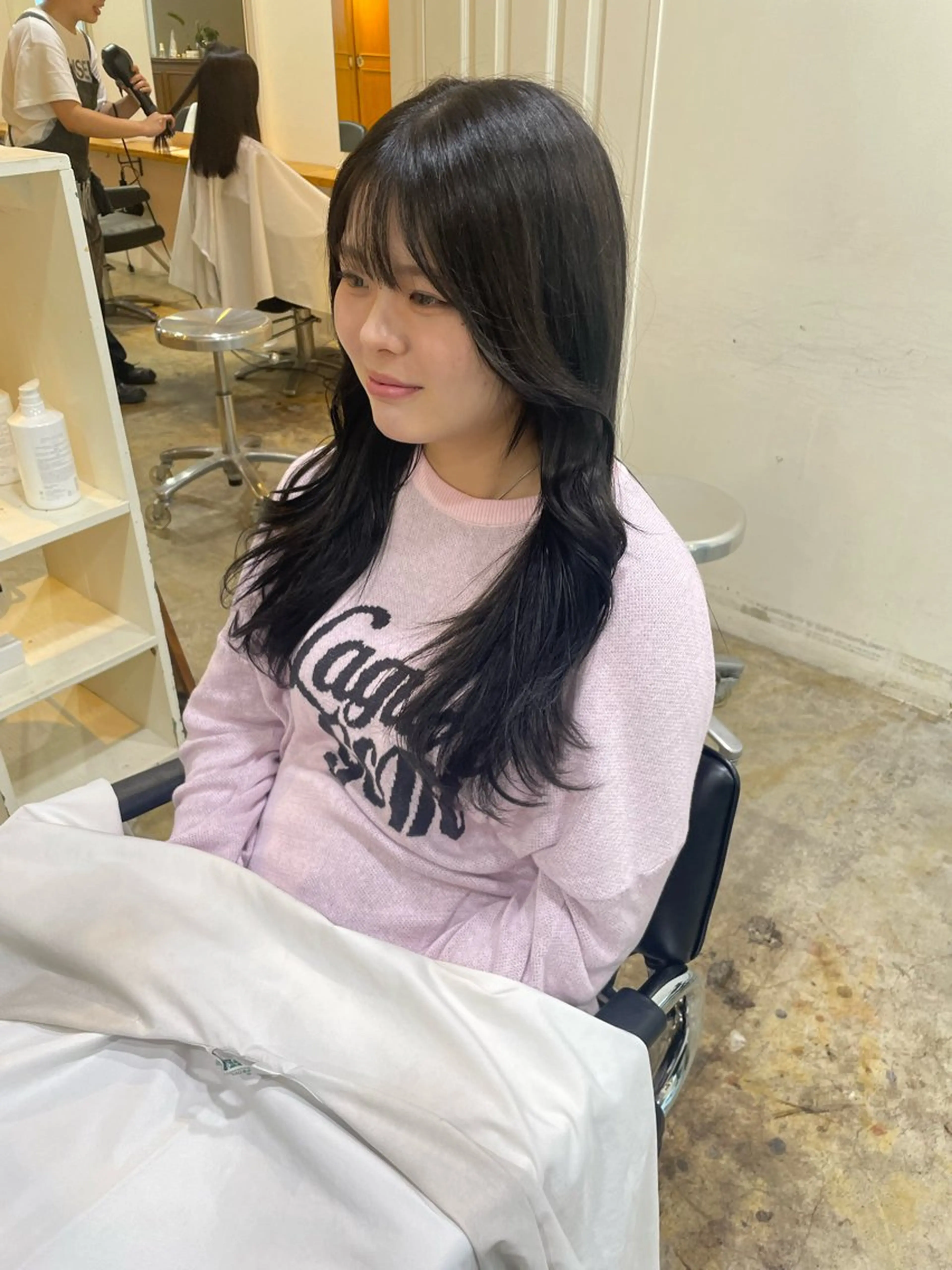 ロング カラー 透明感カラー カット ヘアカラー トリートメント MIOベージュカラー 柔らかいカラーのヘアスタイル