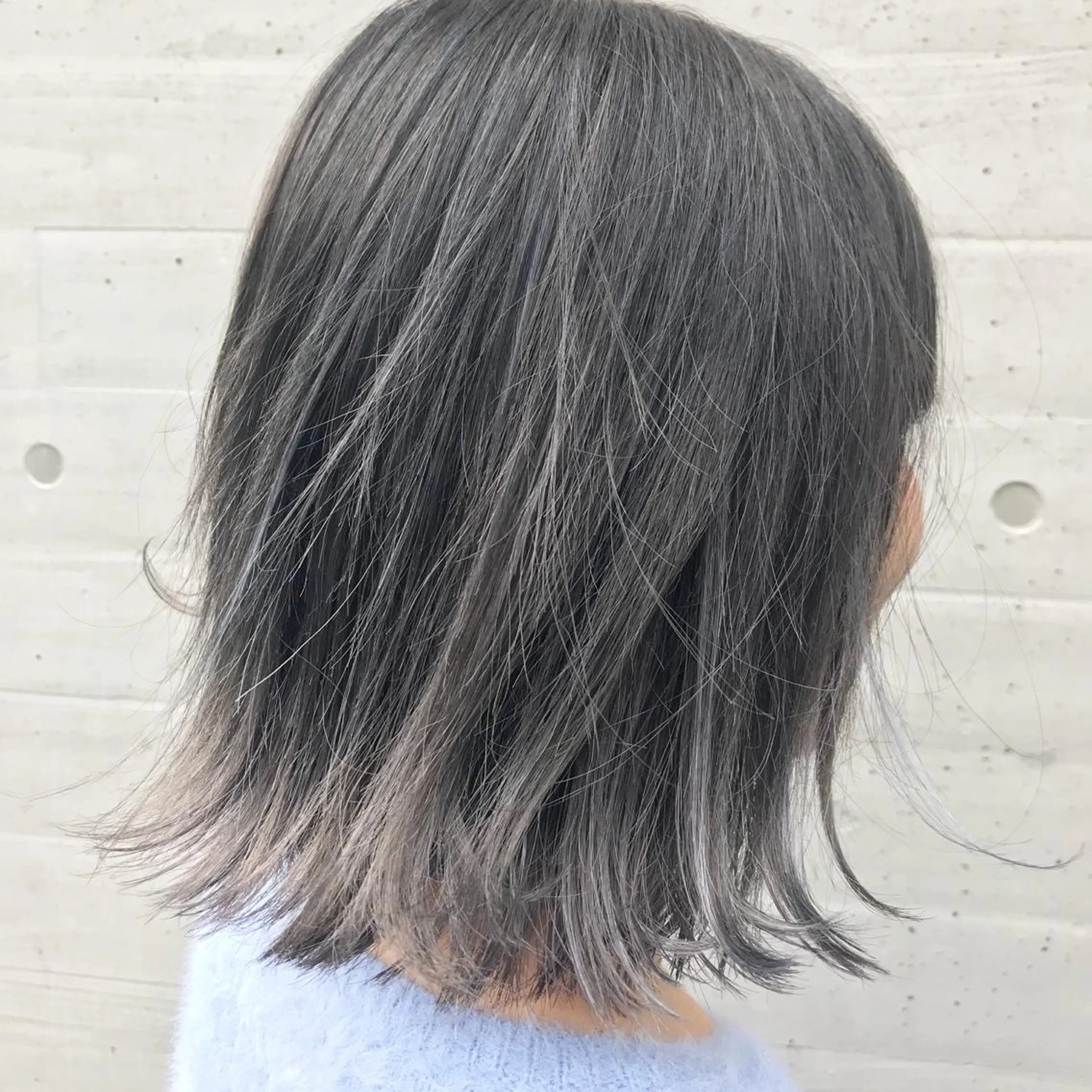 ミディアム カット ヘアカラー トリートメント 北千住でカラーNo1 高橋優輔のヘアスタイル