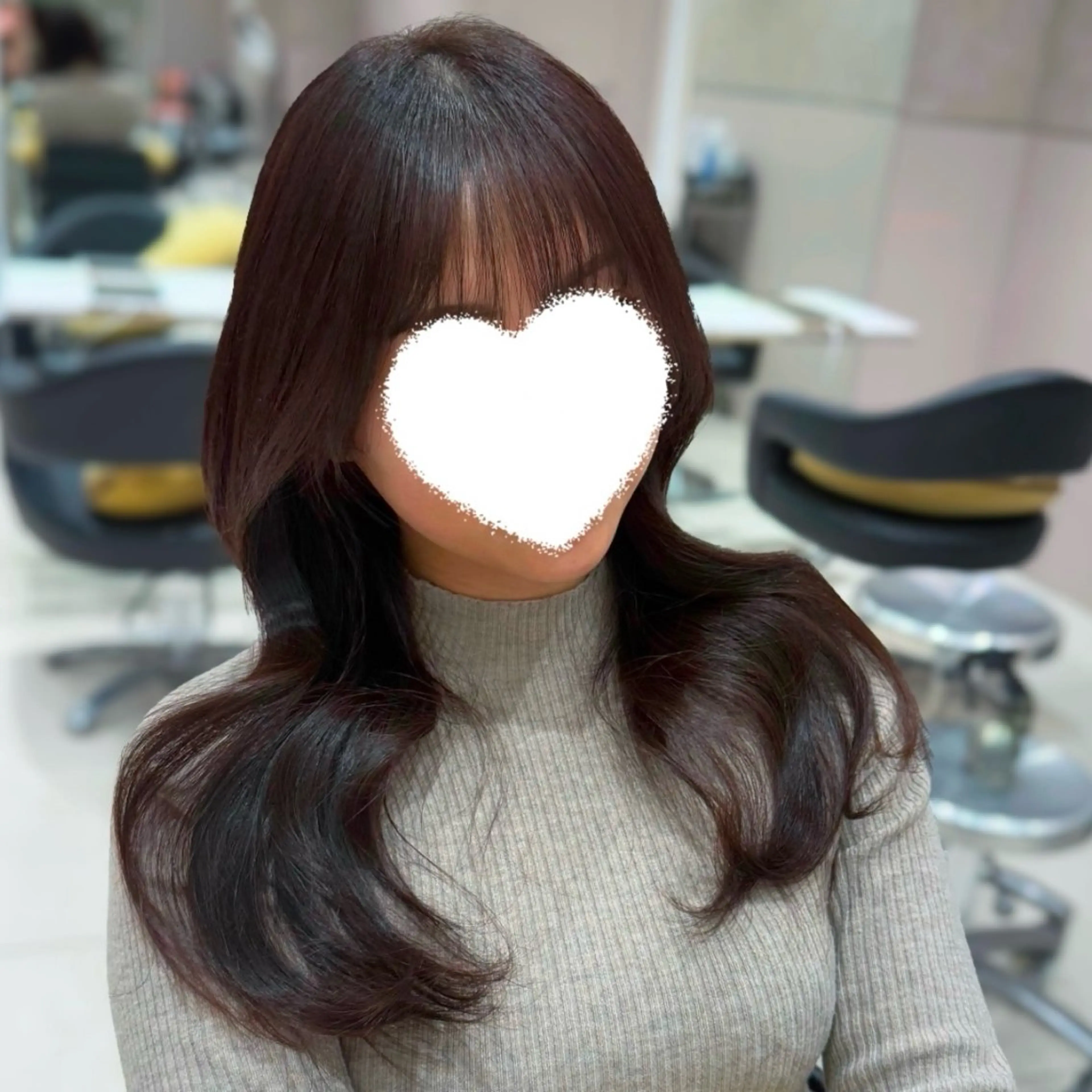ロング カラー カット ヘアカラー トリートメント 内田 志乃のヘアスタイル